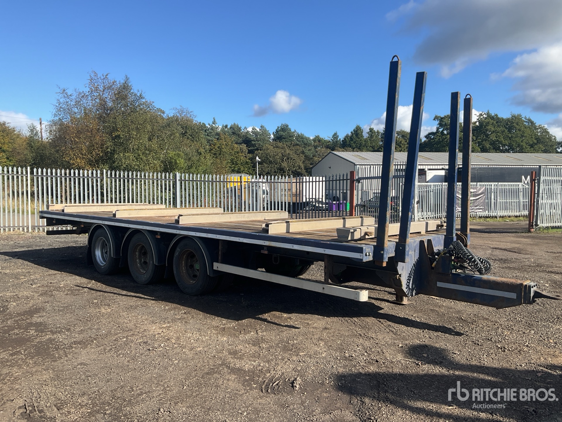 2015 SDC 24 TON 8 M TRI/A DRAWBAR