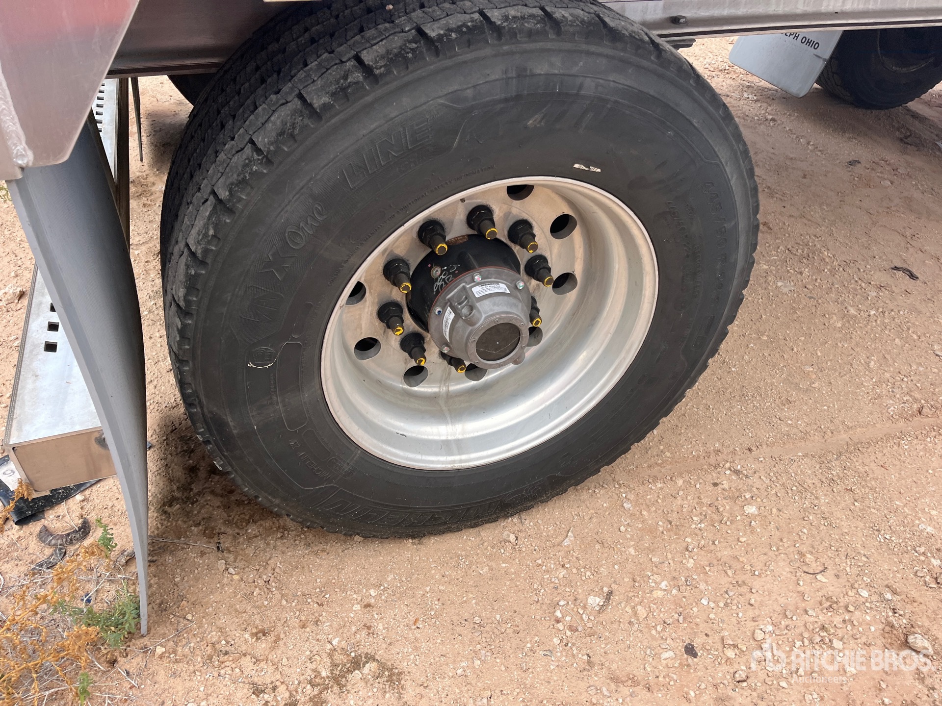 2026 East 48 FT T/A SPREAD AXLE
