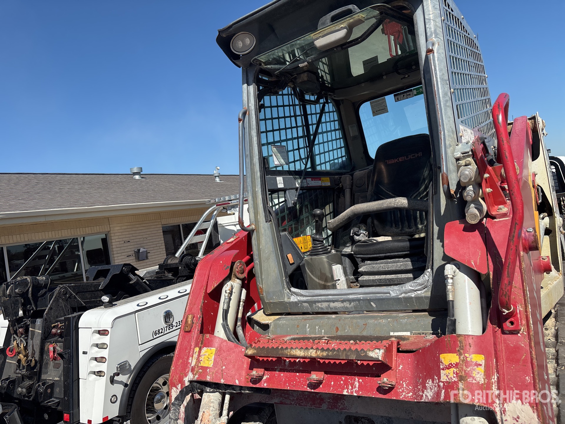 2021 Takeuchi TL8R-2