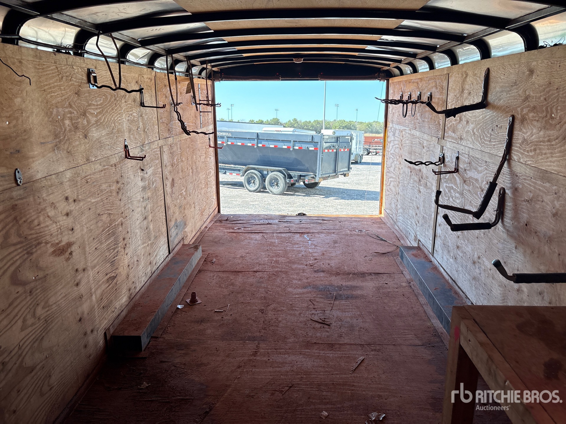 2014 Interstate 24 FT T/A