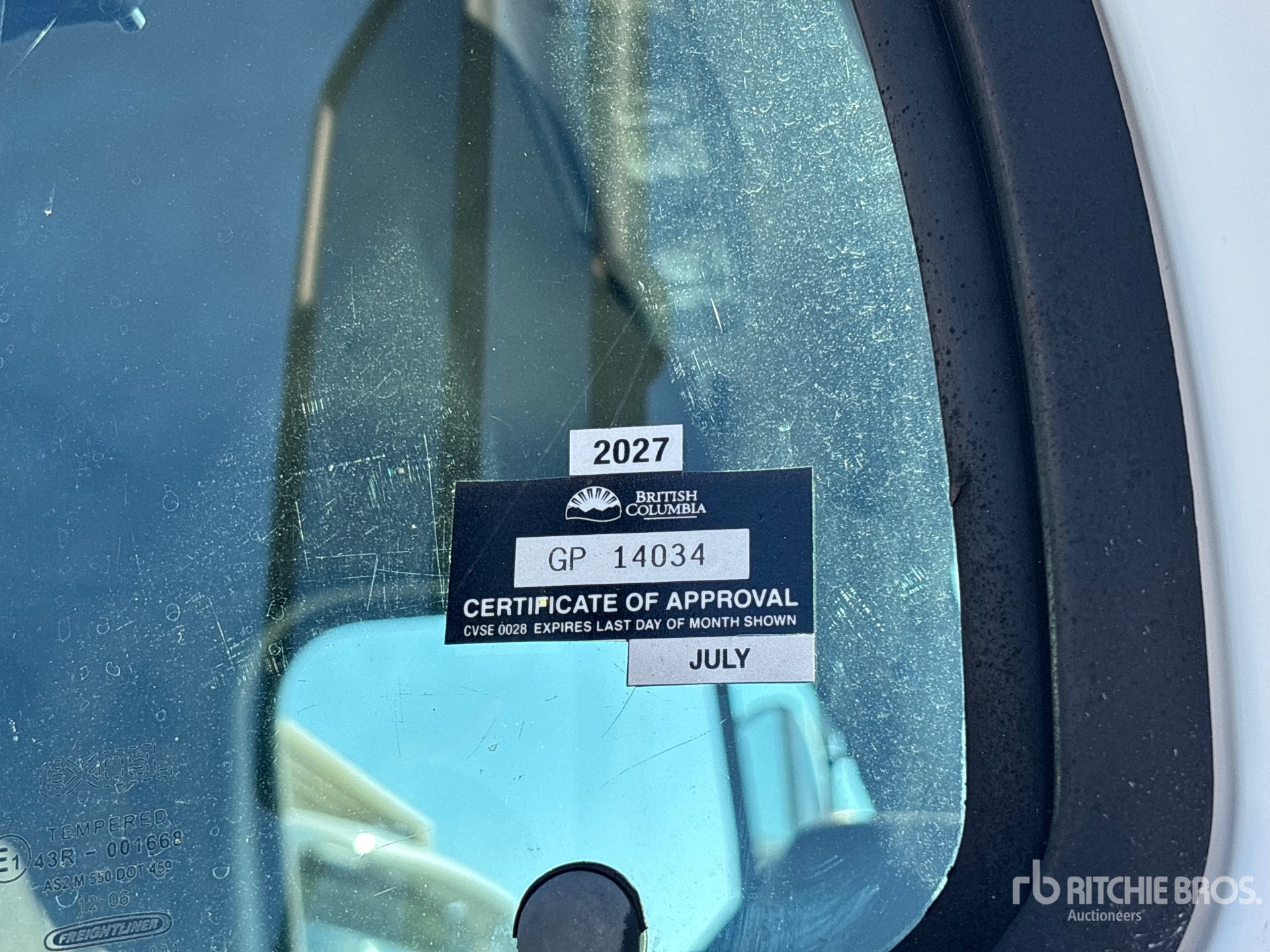 2009 Freightliner M2 106