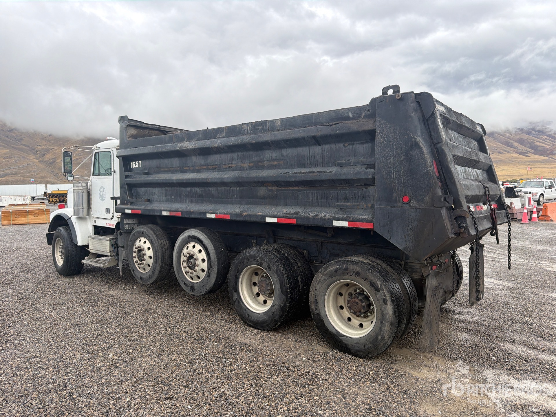 2000 Freightliner 10X4