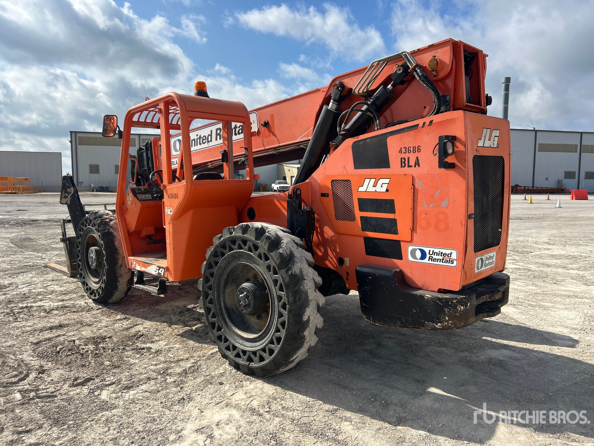 2017 Skytrak 10054