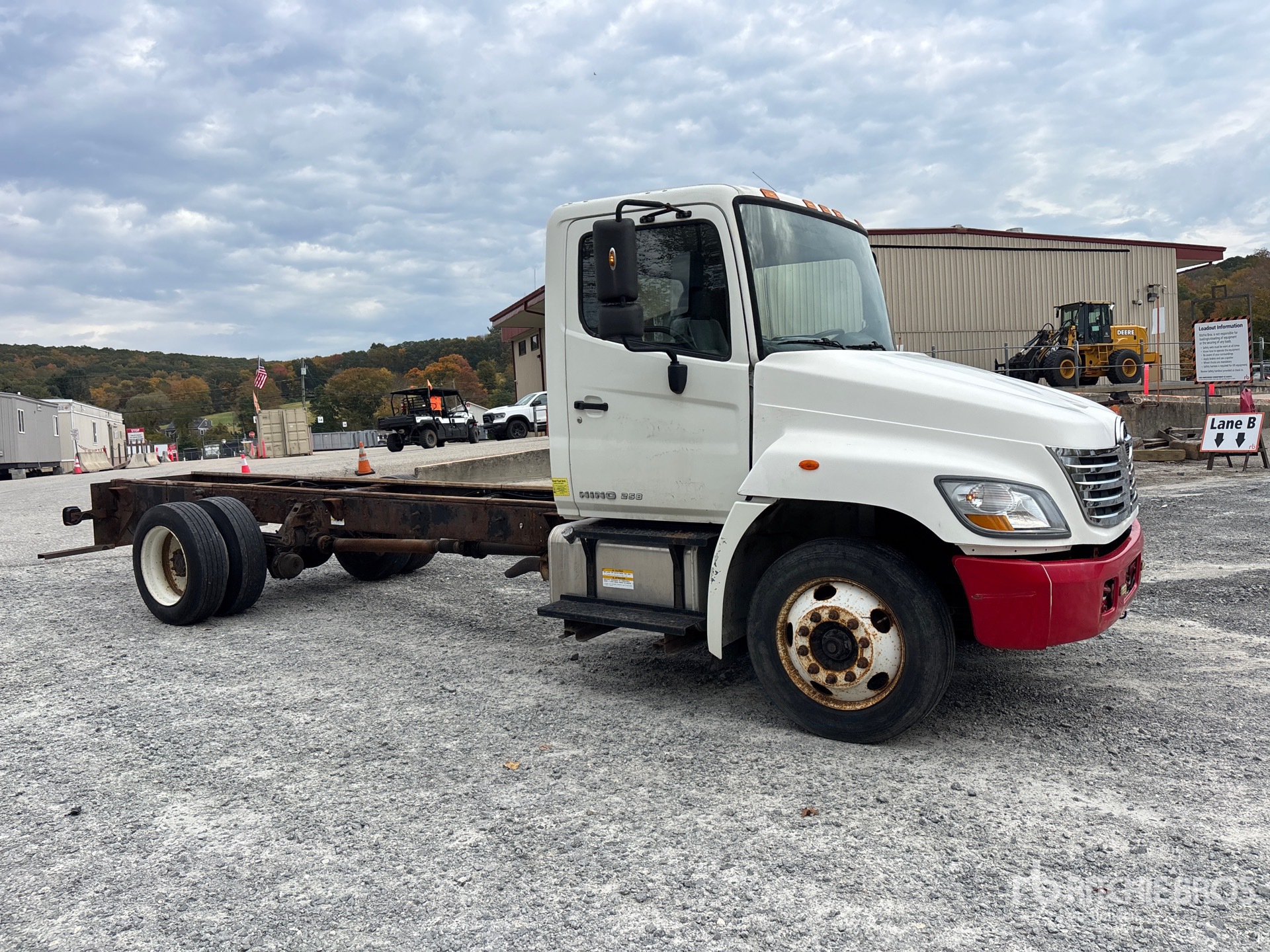 2010 Hino 268