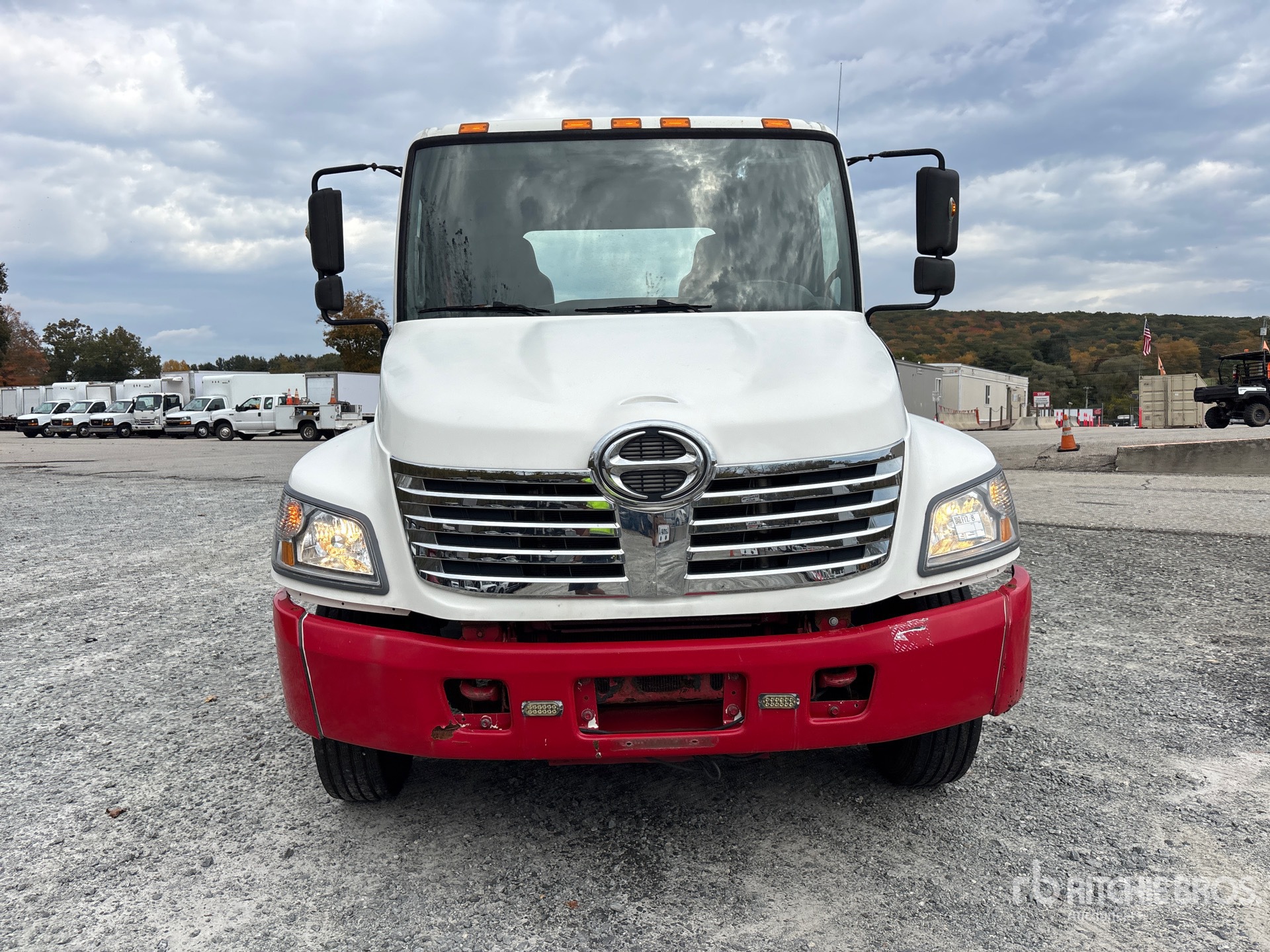 2010 Hino 268