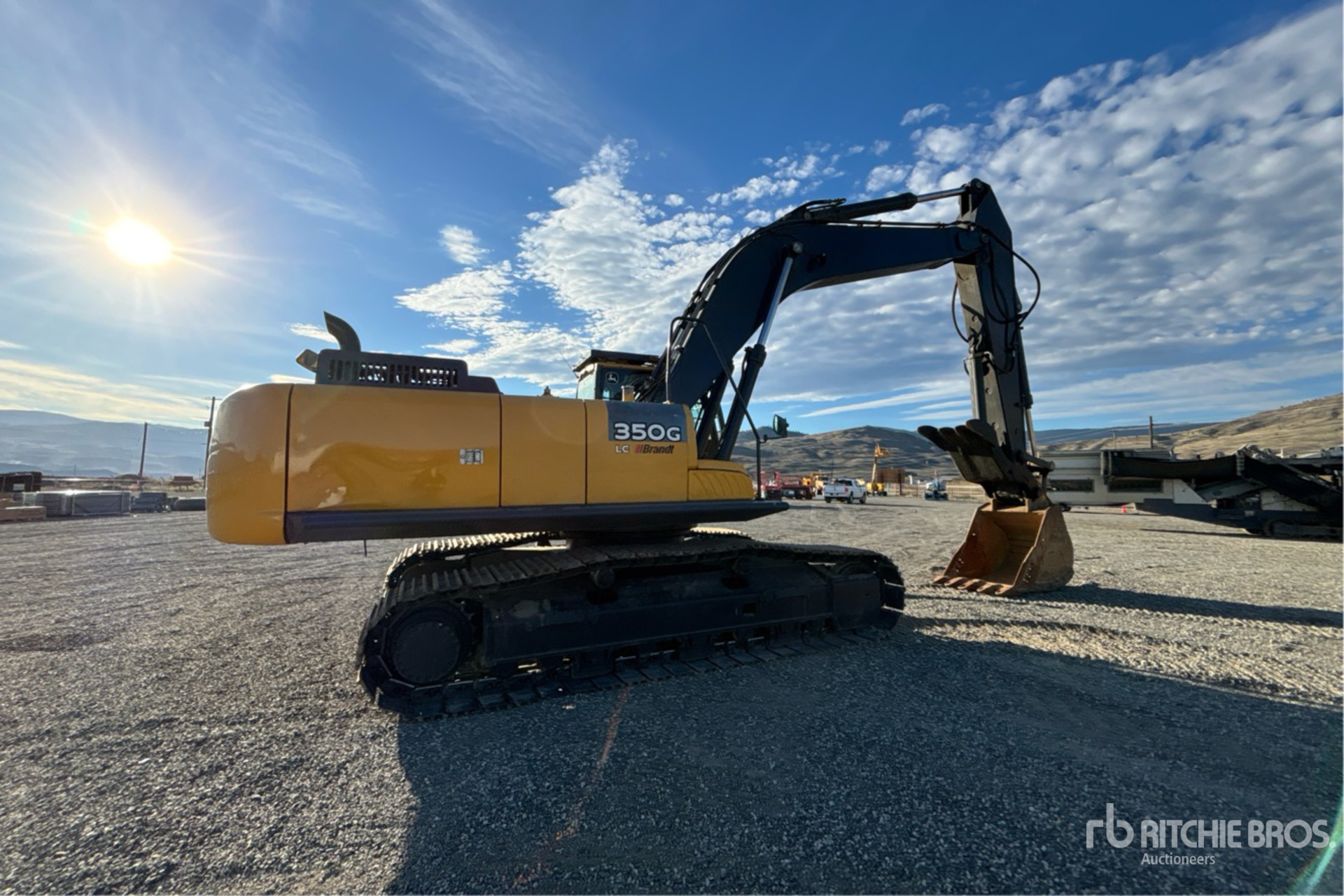 2015 John Deere 350GLC