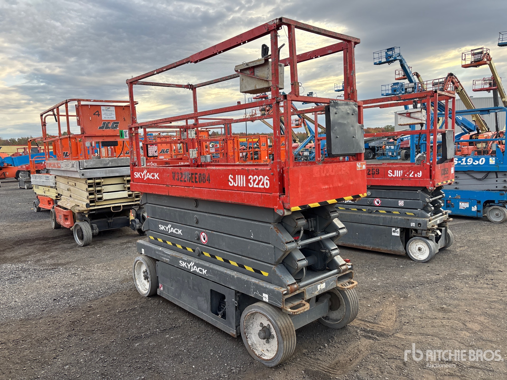 2015 Skyjack SJIII3226