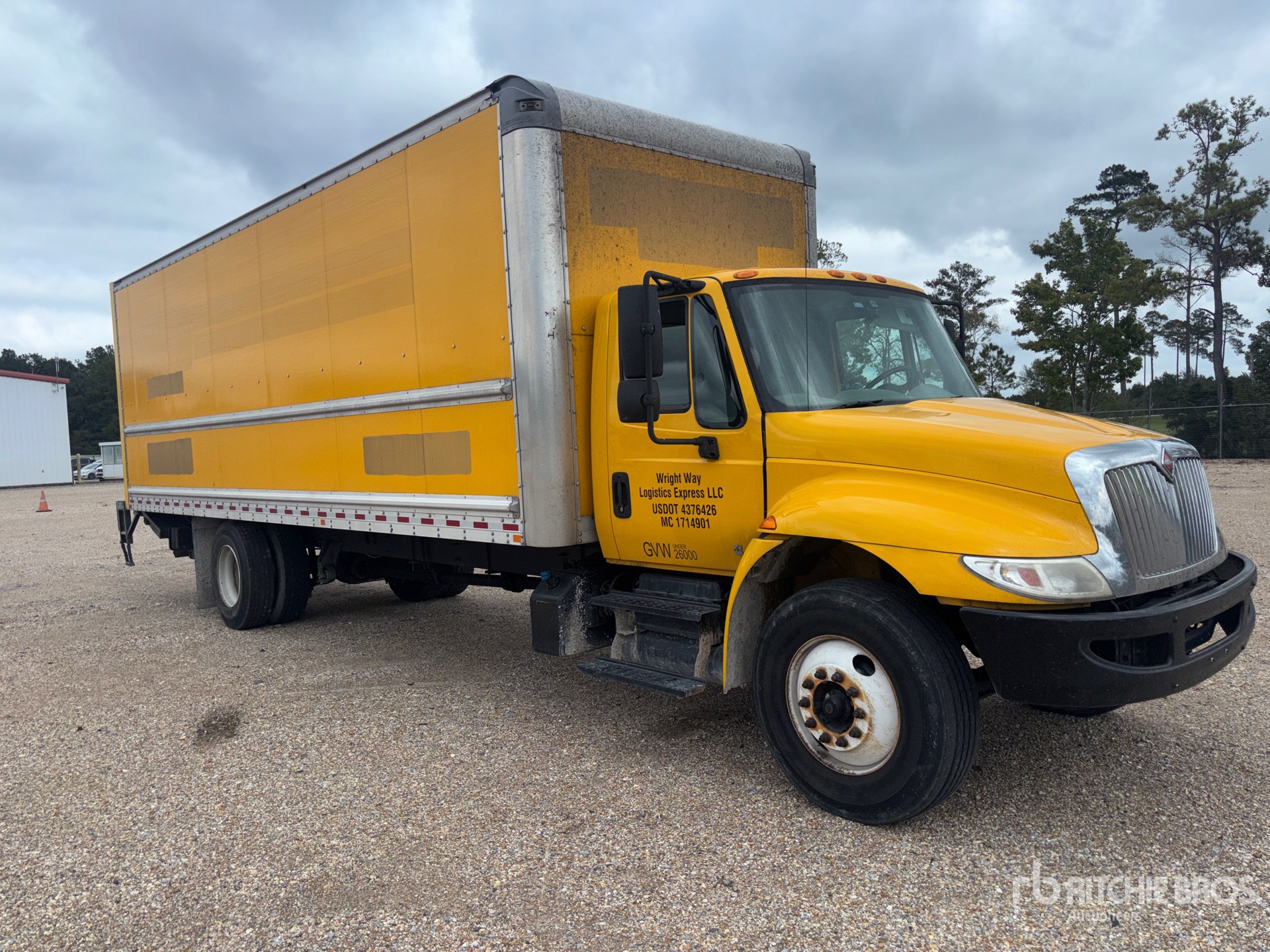 2019 International 4300