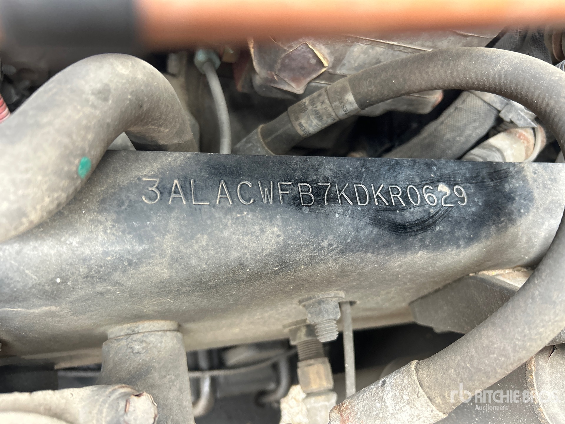 2019 Freightliner M2 106