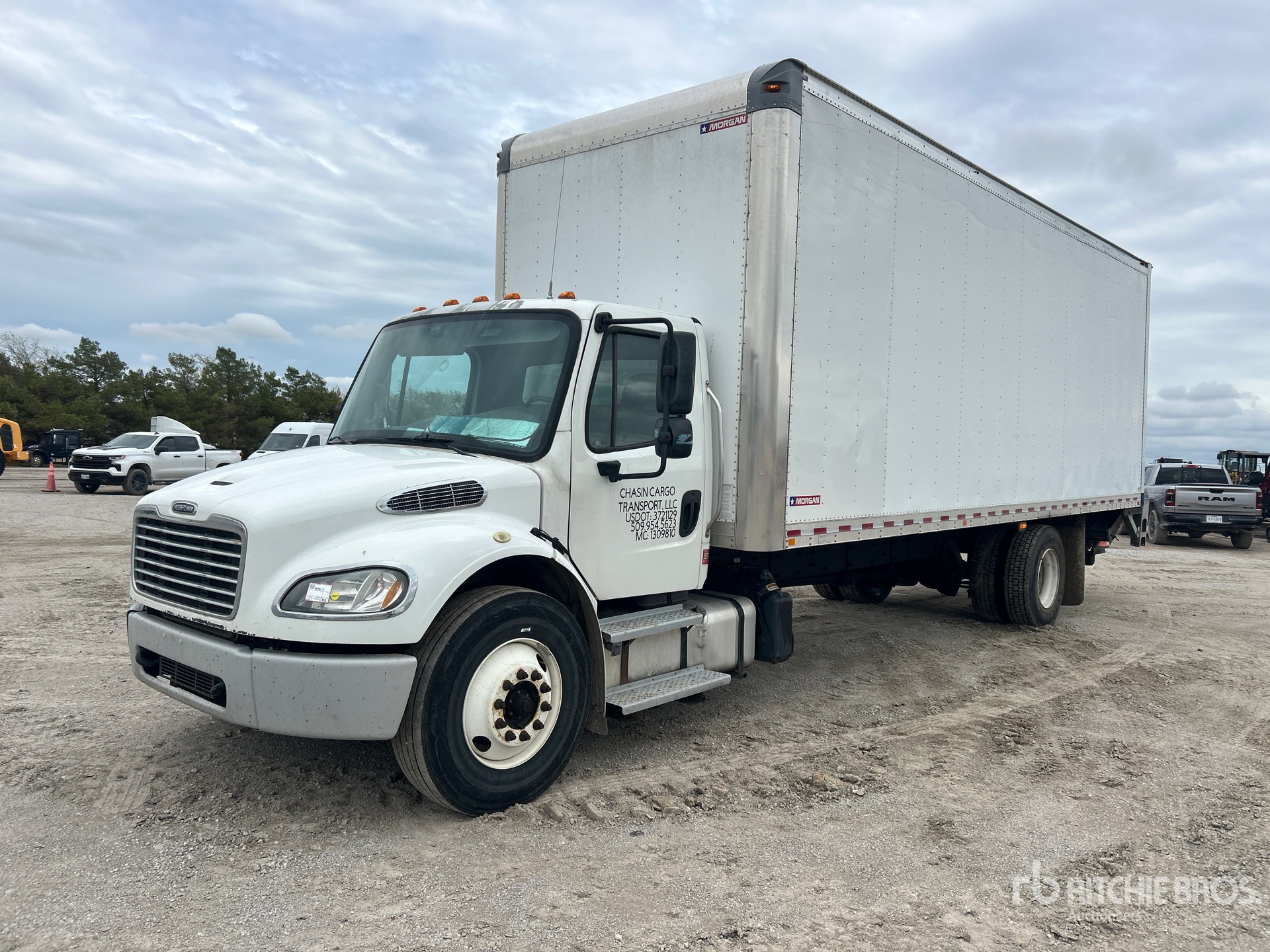 2019 Freightliner M2 106