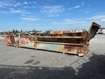 General Appearance with Bild, Ecke hinten rechts