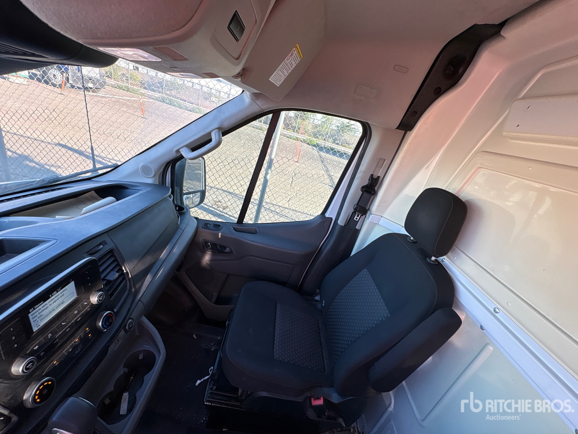 2023 Ford TRANSIT 350