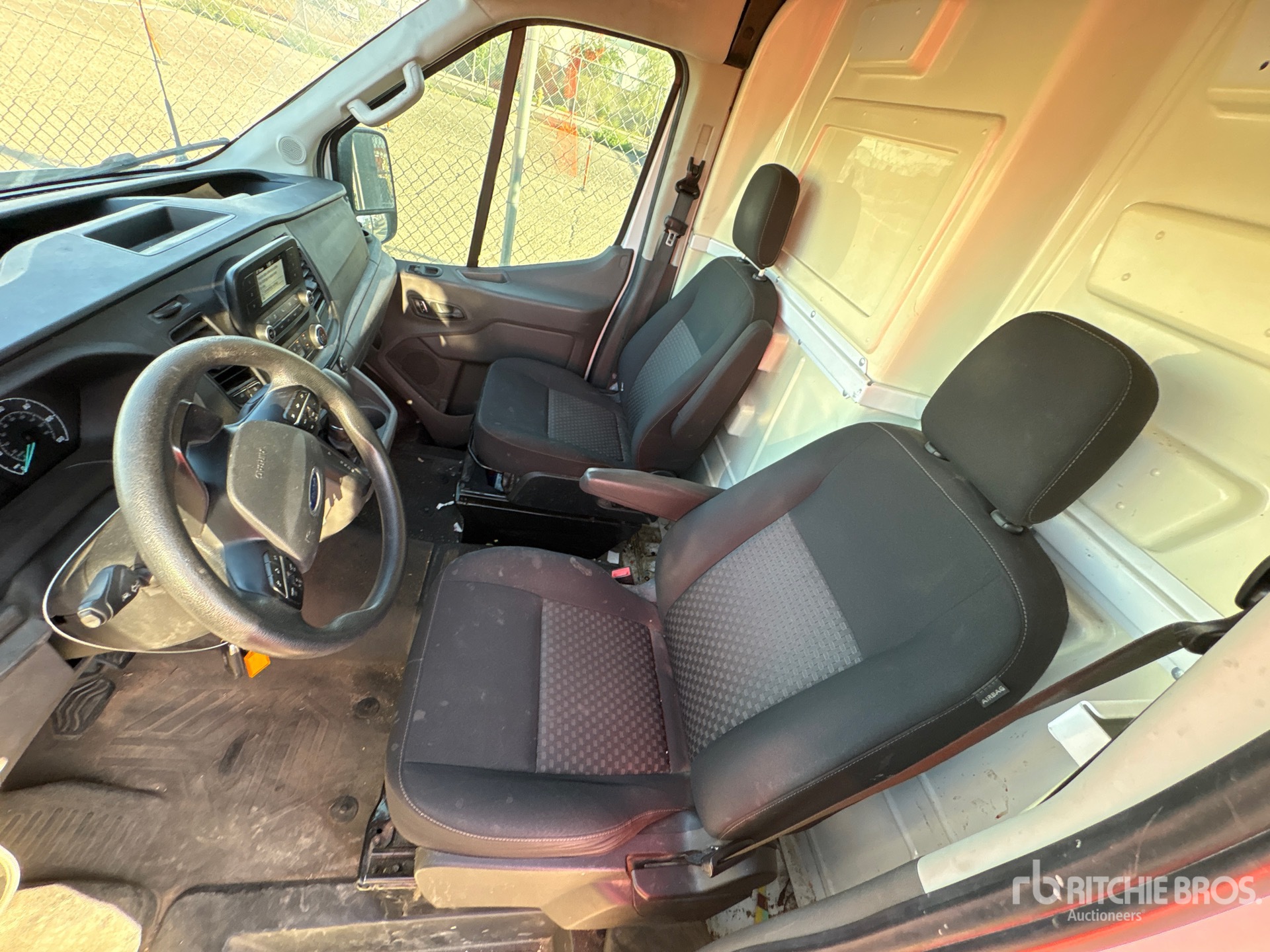 2023 Ford TRANSIT 350