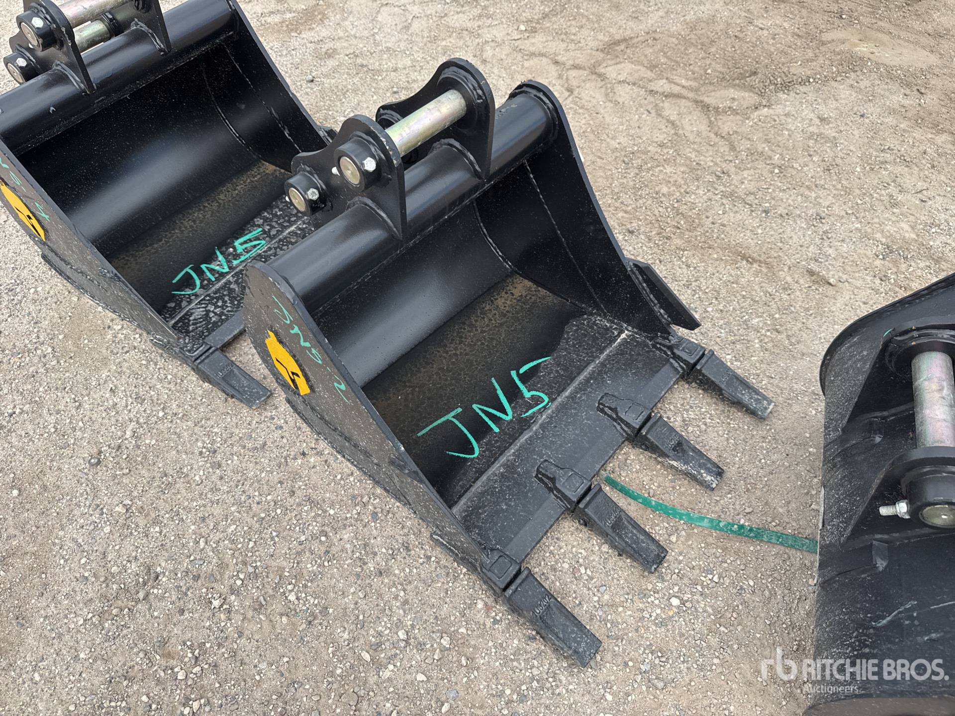 Trojan 24 IN DIGGING - FITS 40MM CAT 3 ...