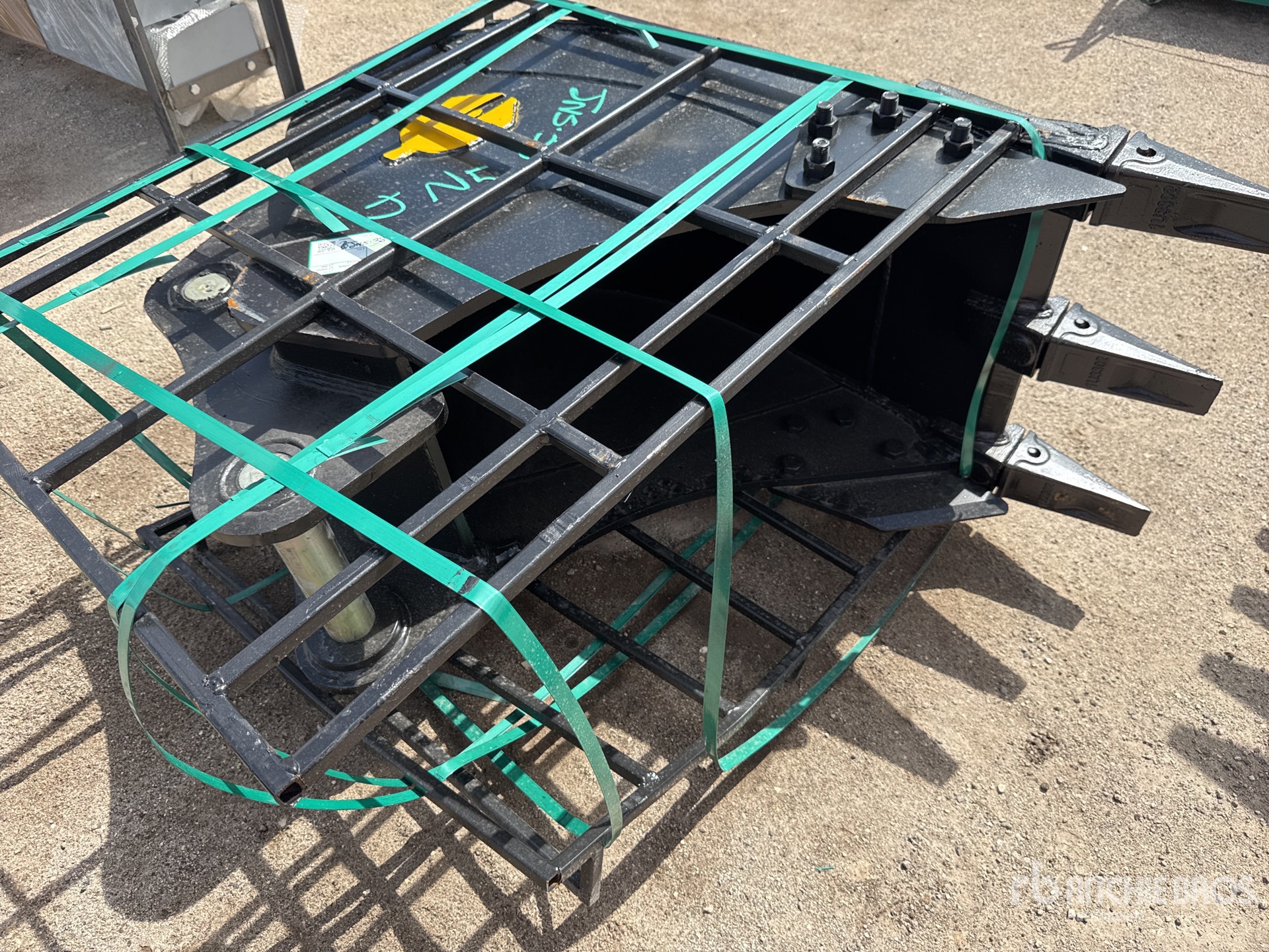 Photo of Trojan 24 in Digging - Fits 65mm Cat 3 ...