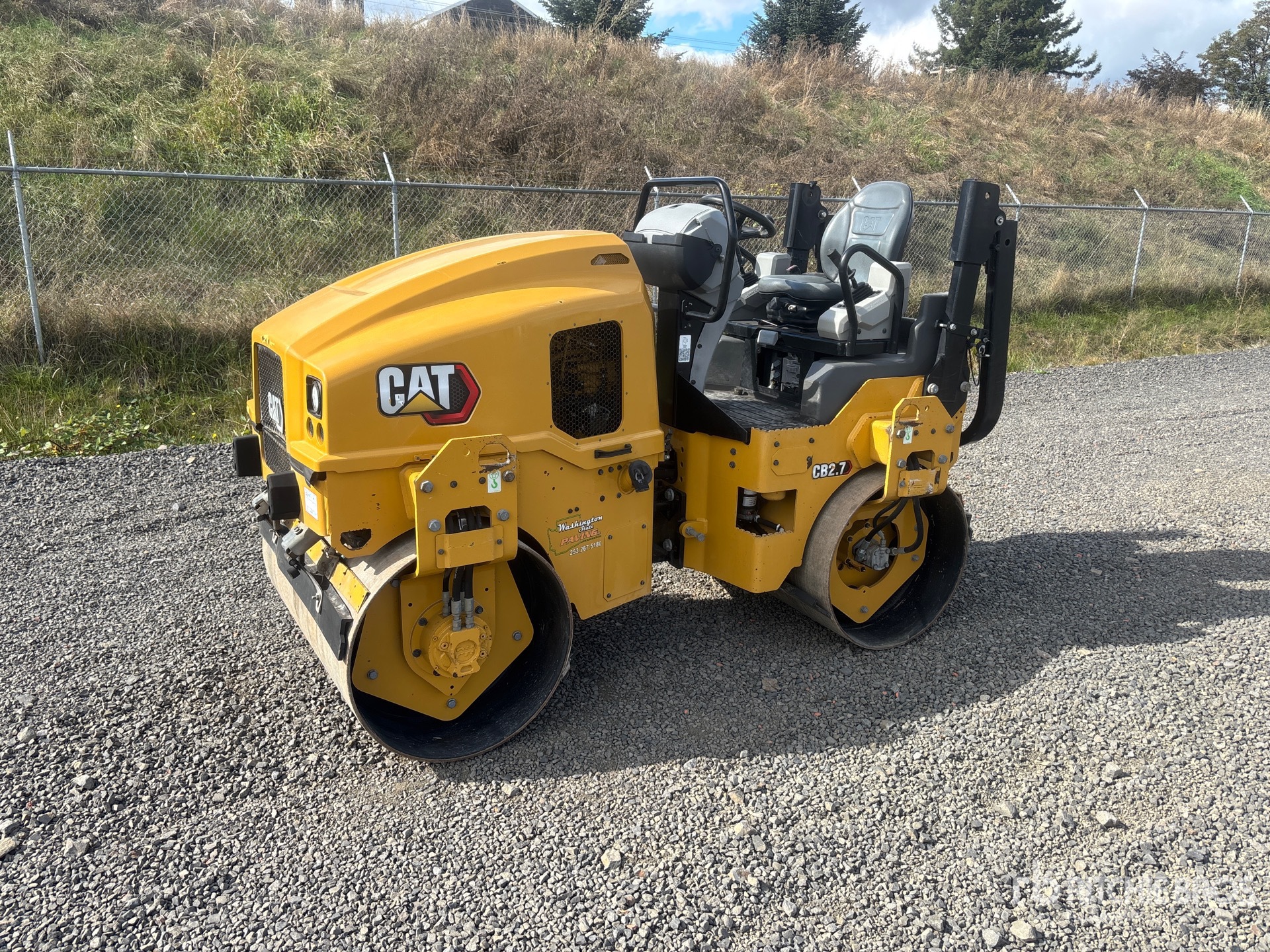Photo of 2022 Caterpillar CB2.7