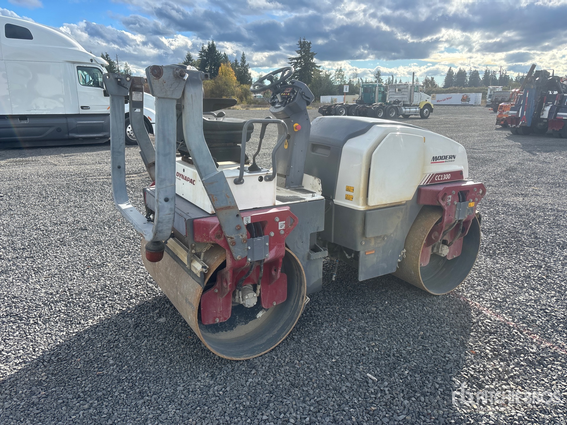 2019 Dynapac CC1300