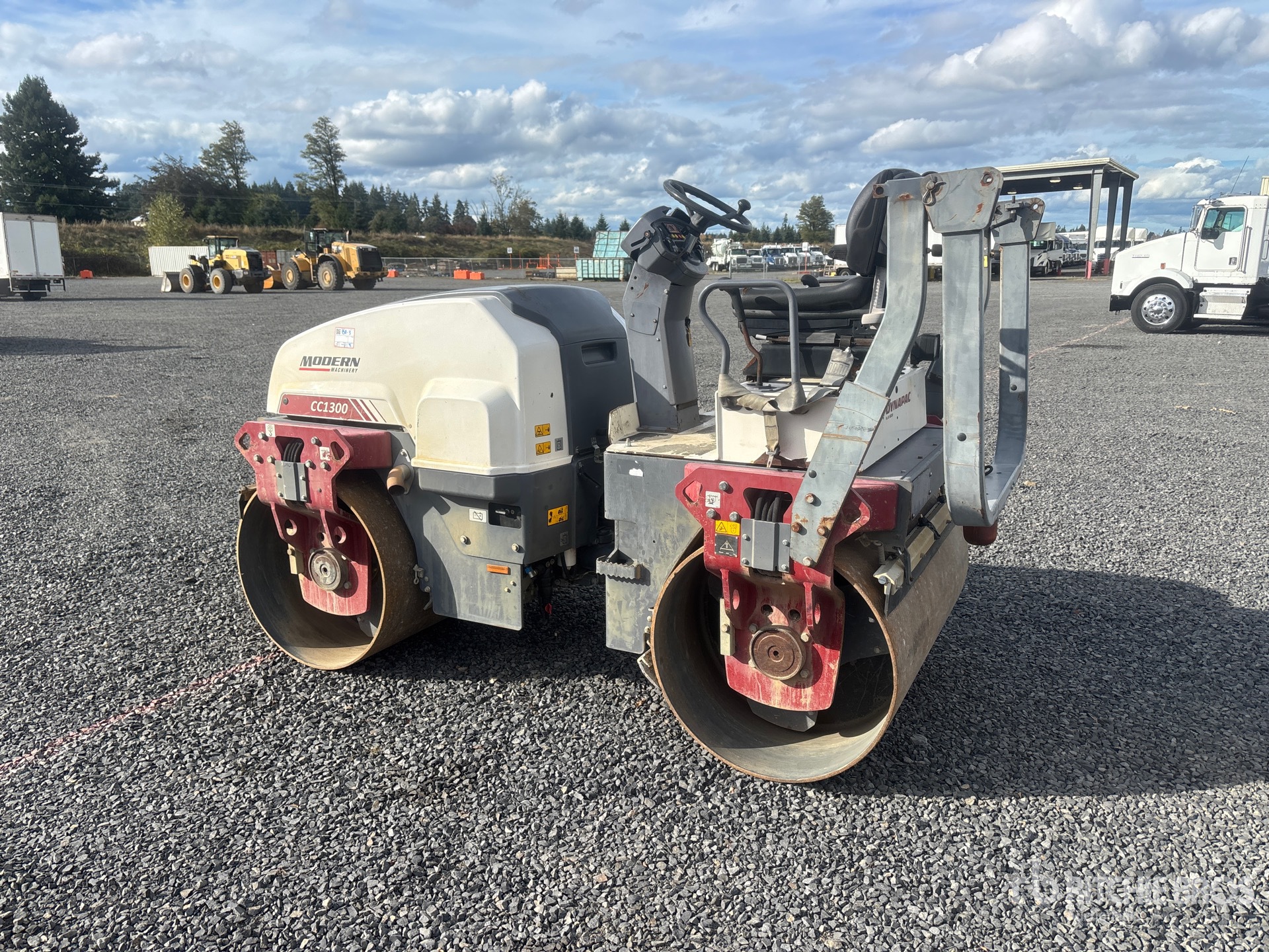 2019 Dynapac CC1300
