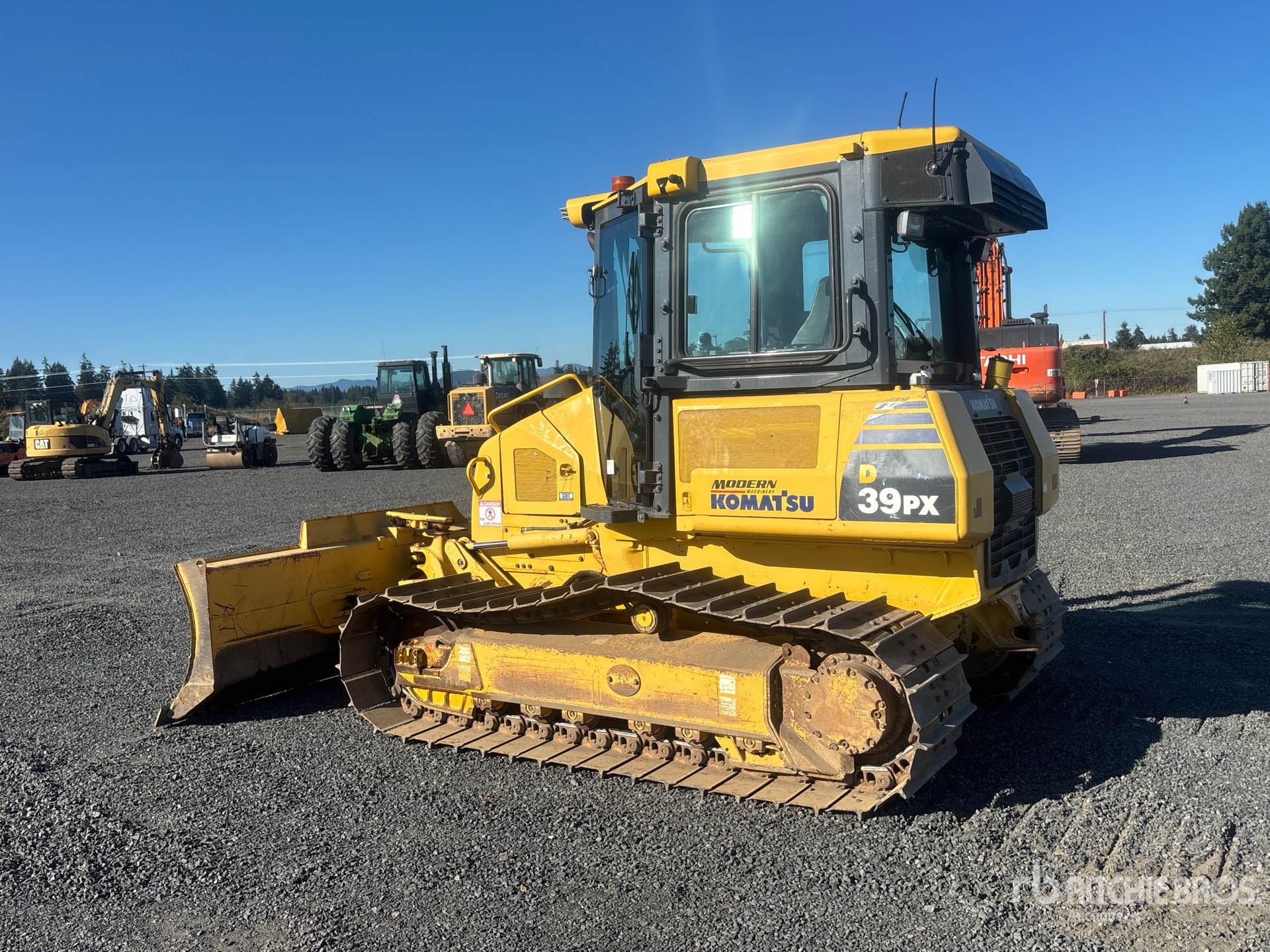 2012 Komatsu D39PX-22