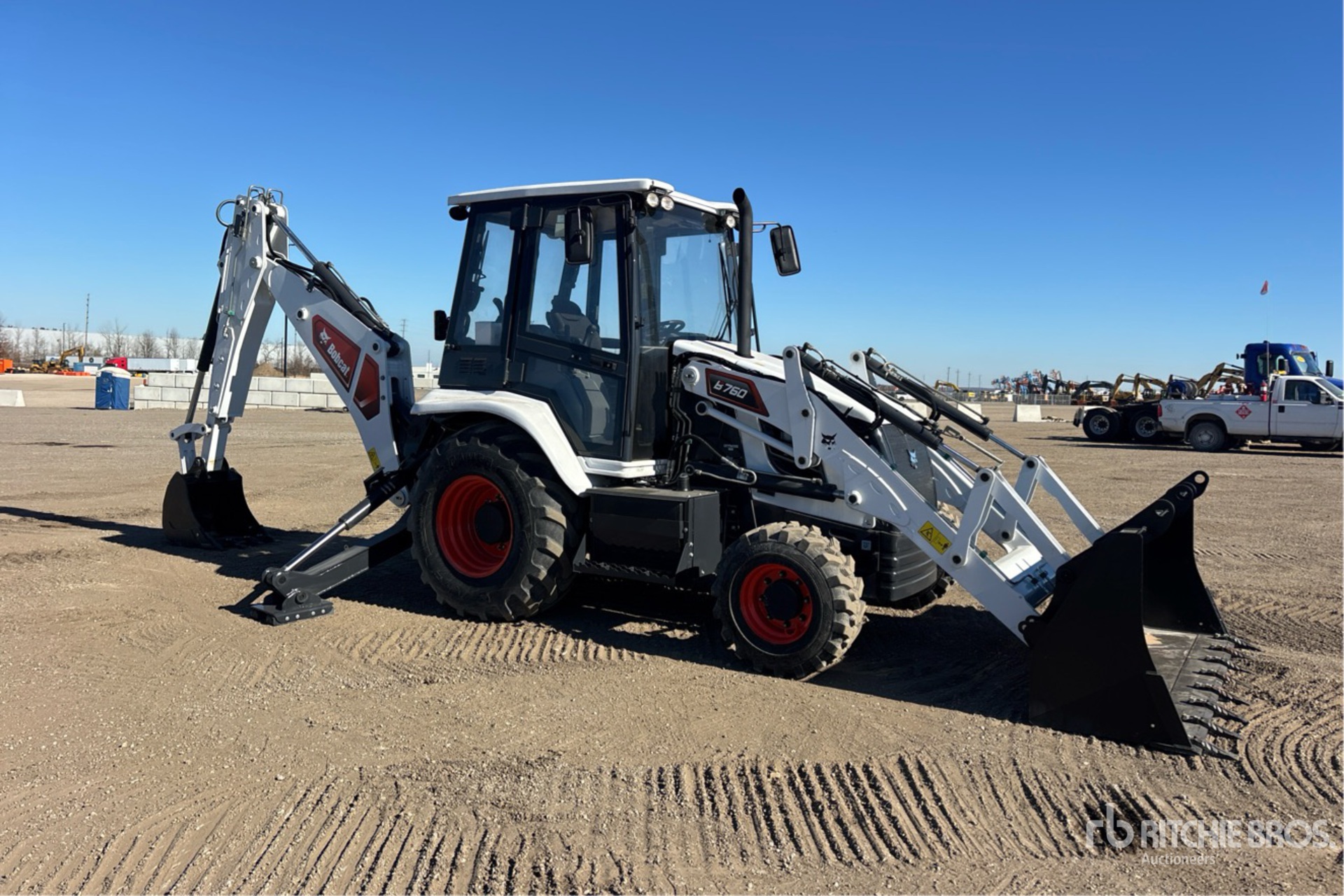 2025 Bobcat B760
