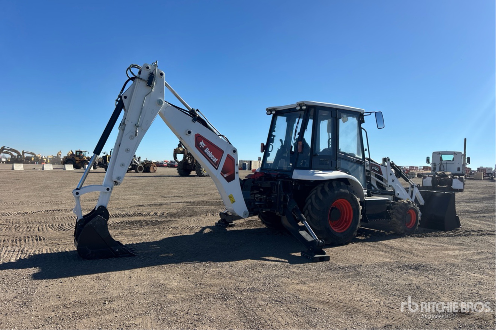 2025 Bobcat B760