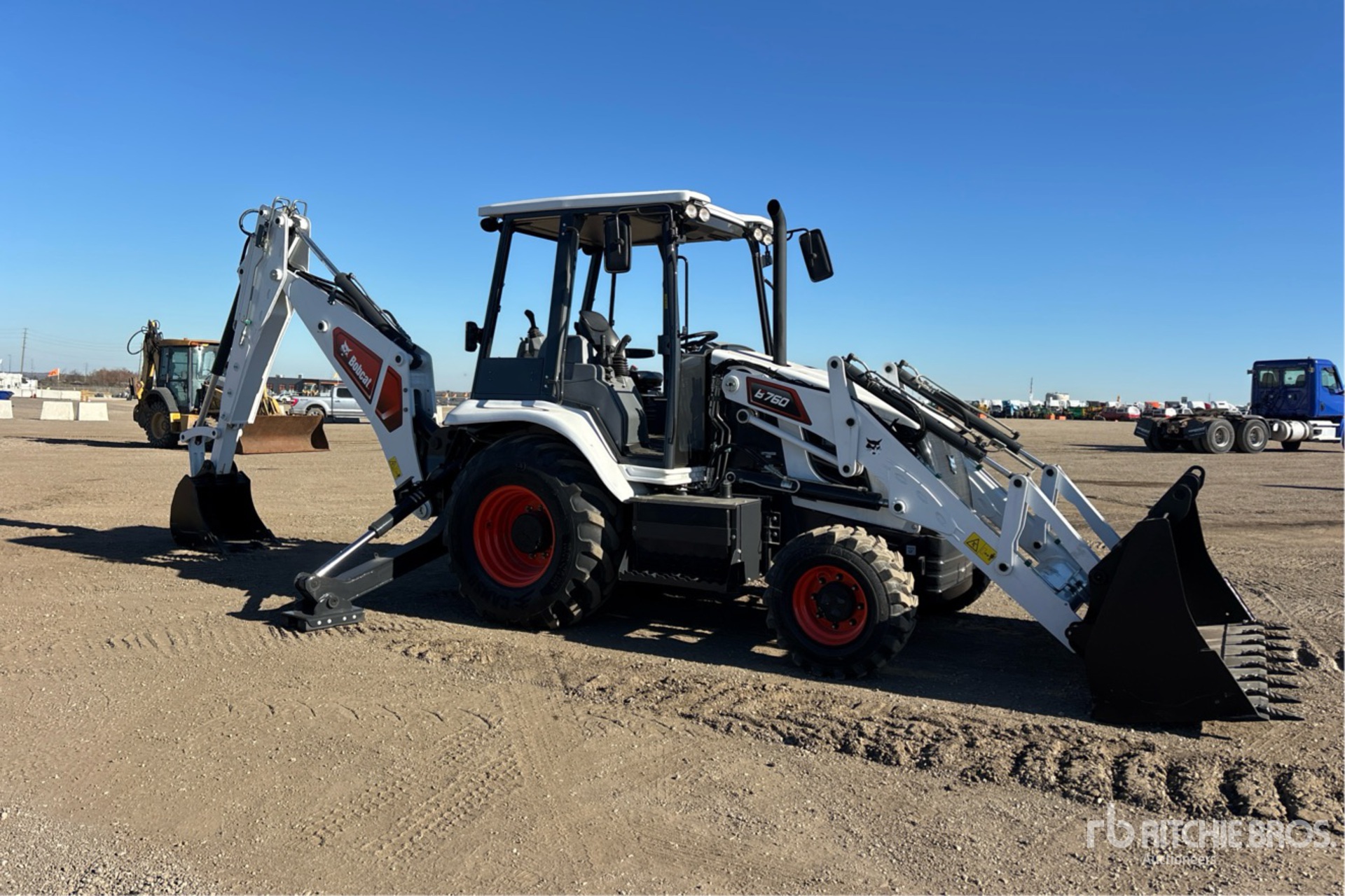 2025 Bobcat B760