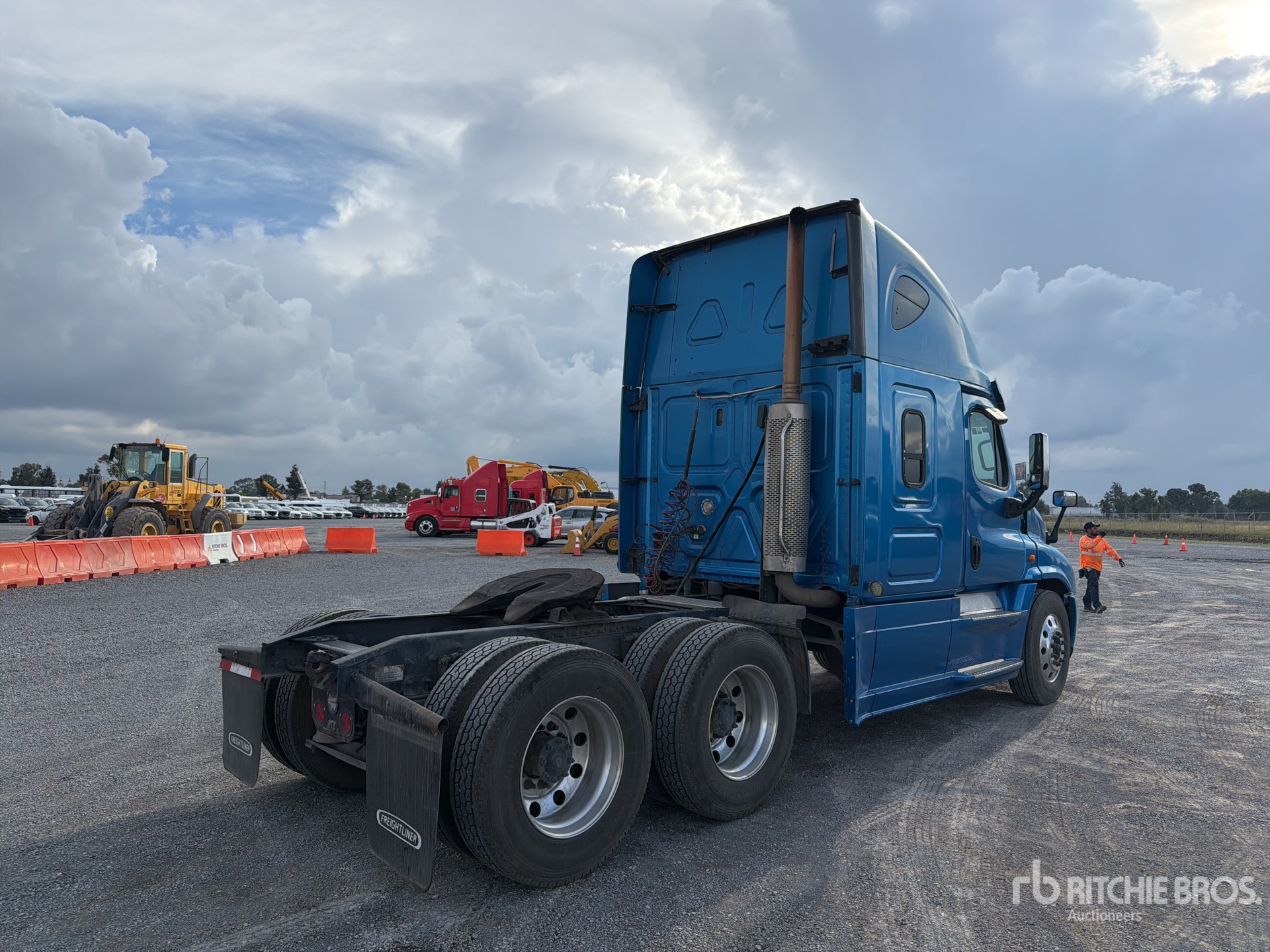 2018 Freightliner CASCADIA 125