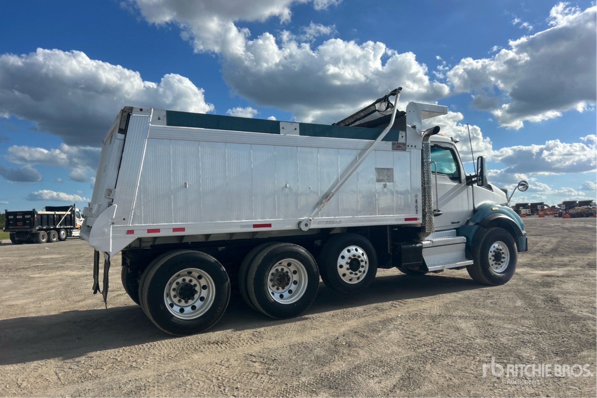 2020 Kenworth T880