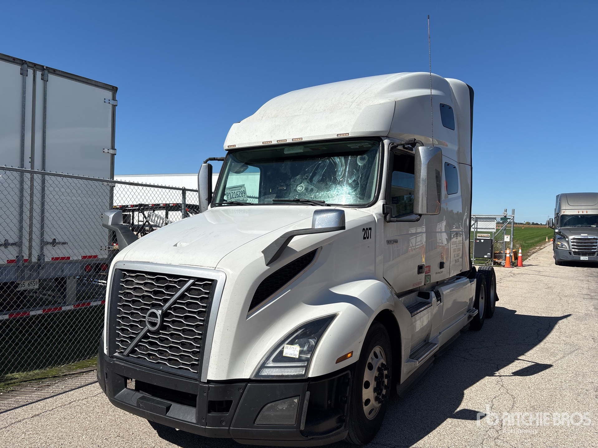 2024 Volvo VNL760