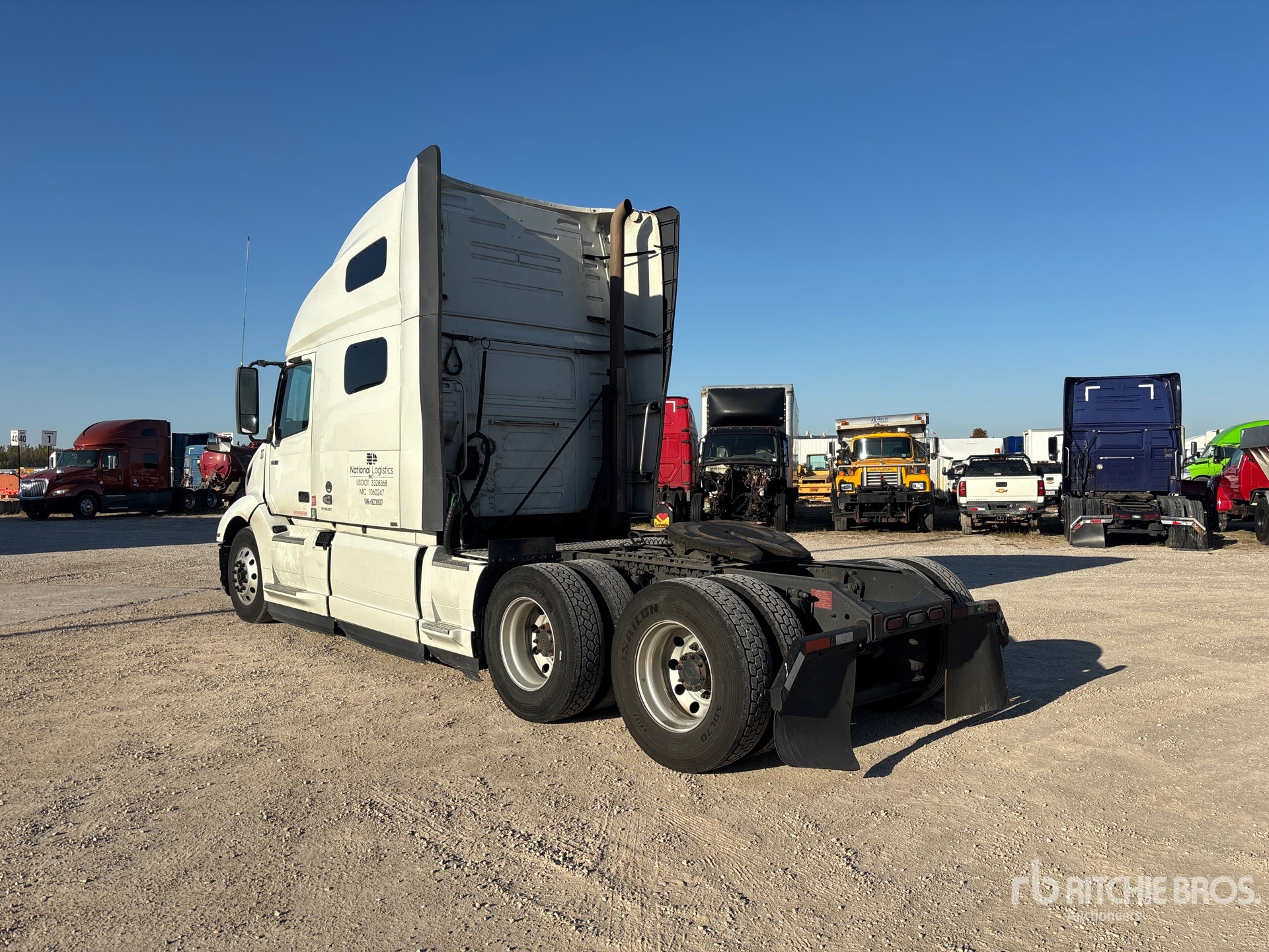 2024 Volvo VNL760