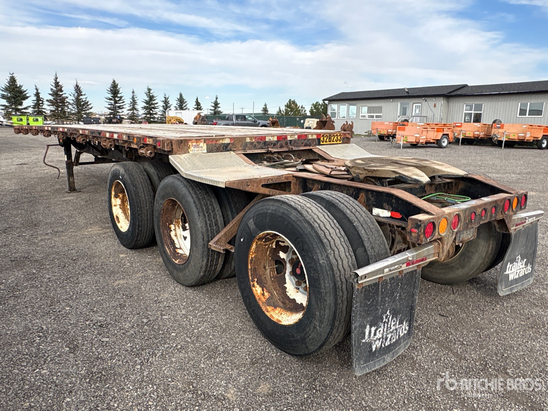 2014 Manac 32 FT TRI/A SUPER B-TRAIN LEAD