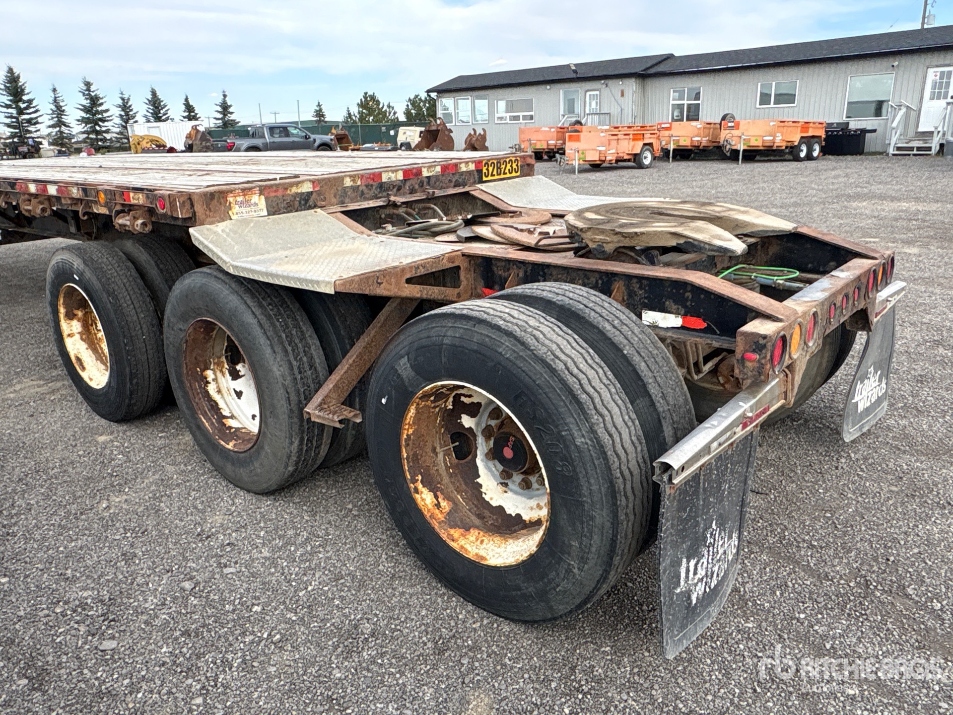 2014 Manac 32 FT TRI/A SUPER B-TRAIN LEAD