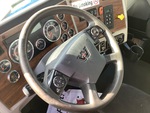 Cab with Elementy sterujące układem sterowania