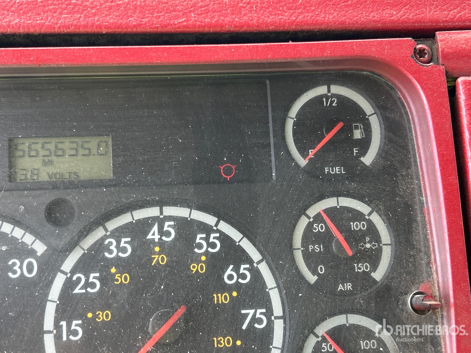 2001 Freightliner FL 70