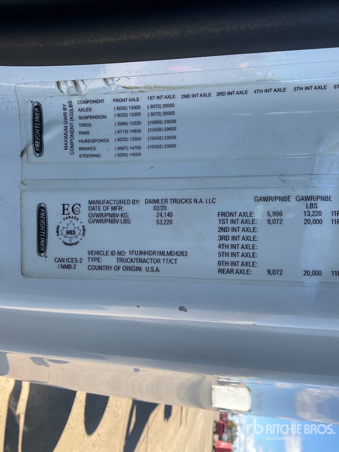 2021 Freightliner CASCADIA 126