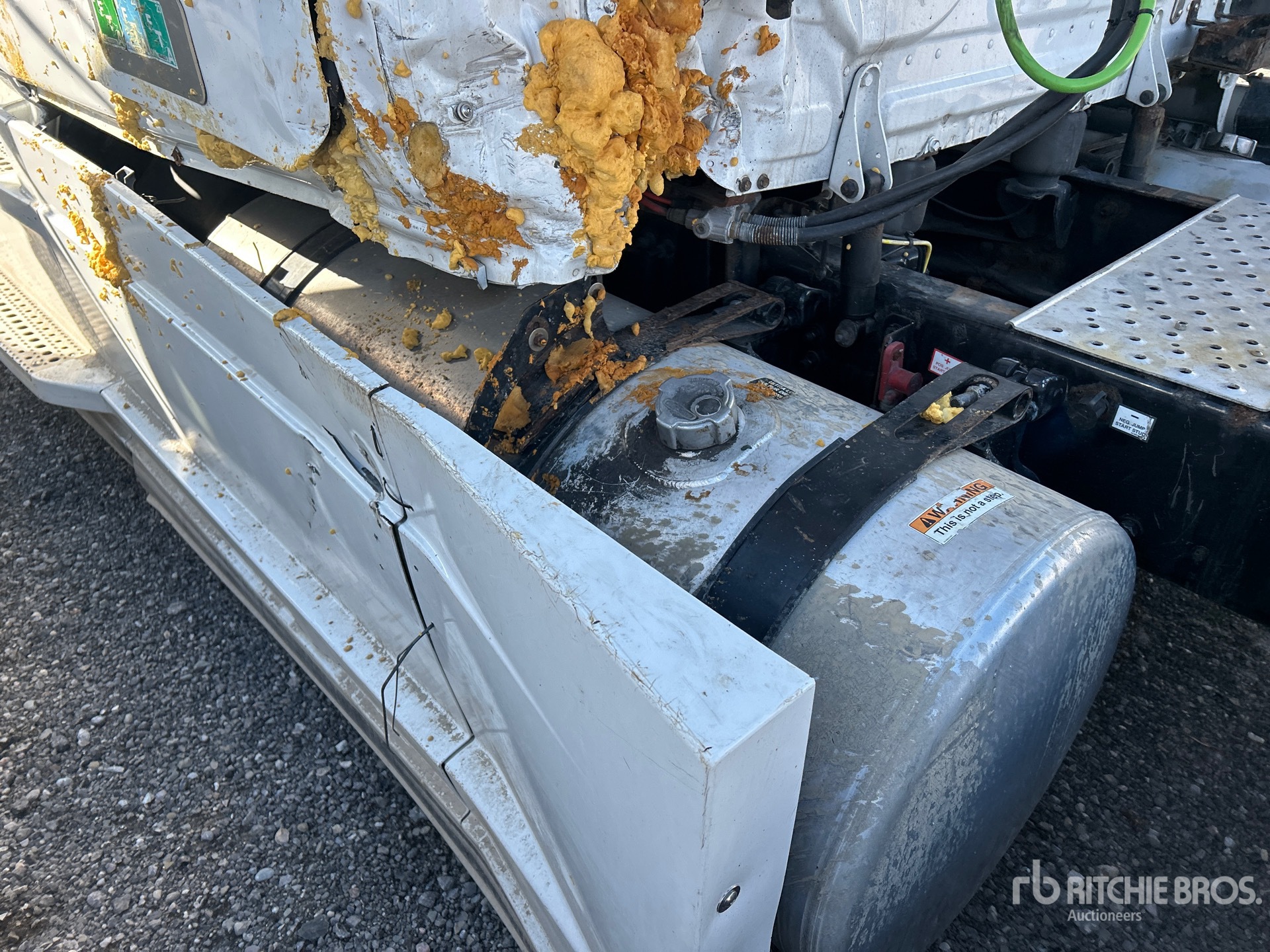 2021 Freightliner CASCADIA 126
