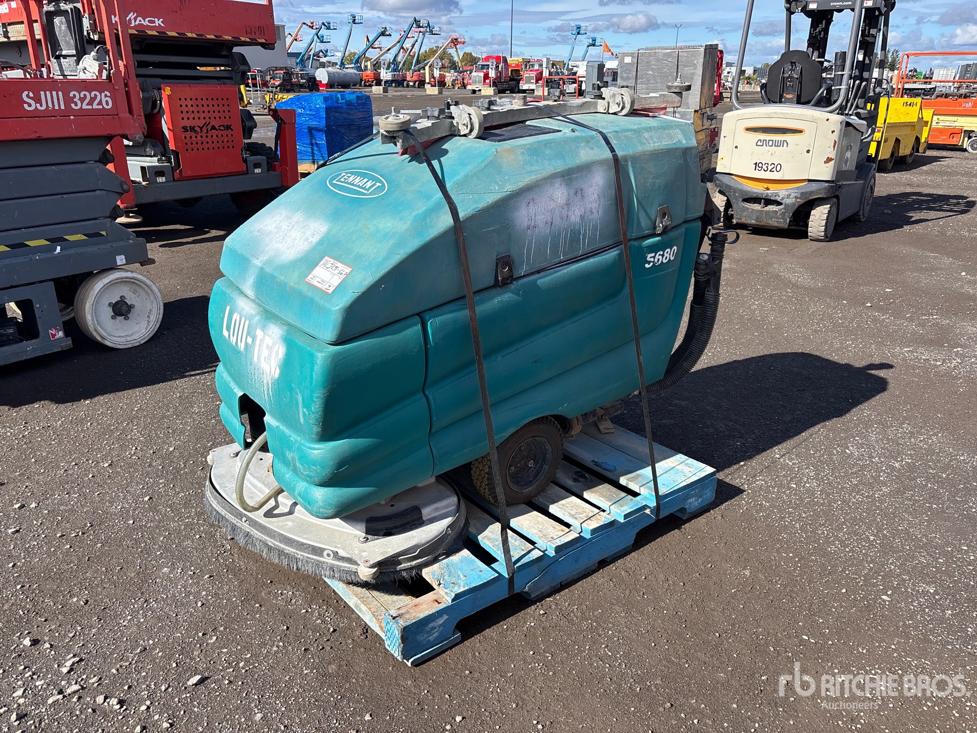 Photo of 2023 Tennant  5680-32D