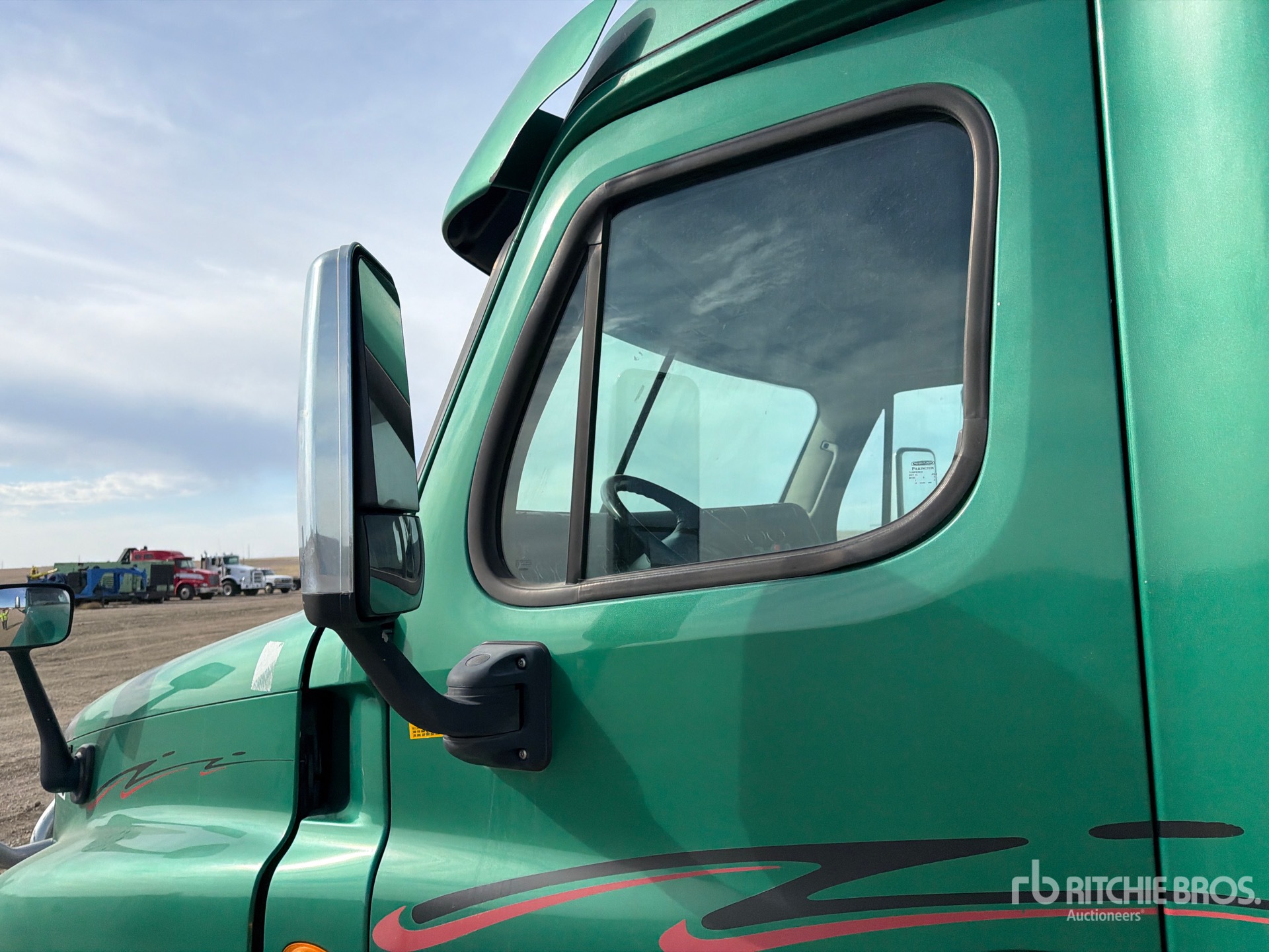 2012 Freightliner CASCADIA 125