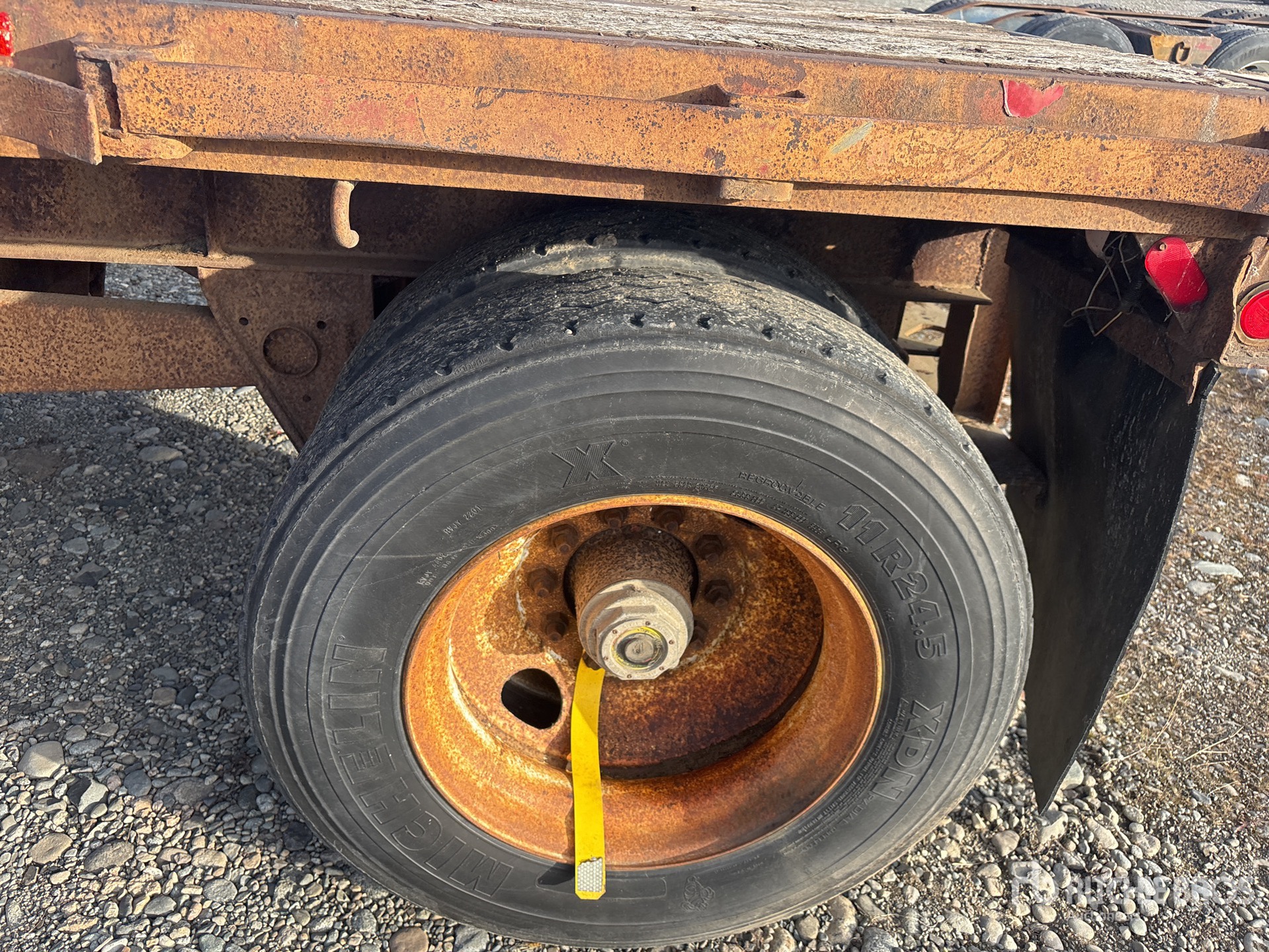 1982 Fruehauf 45 FT T/A