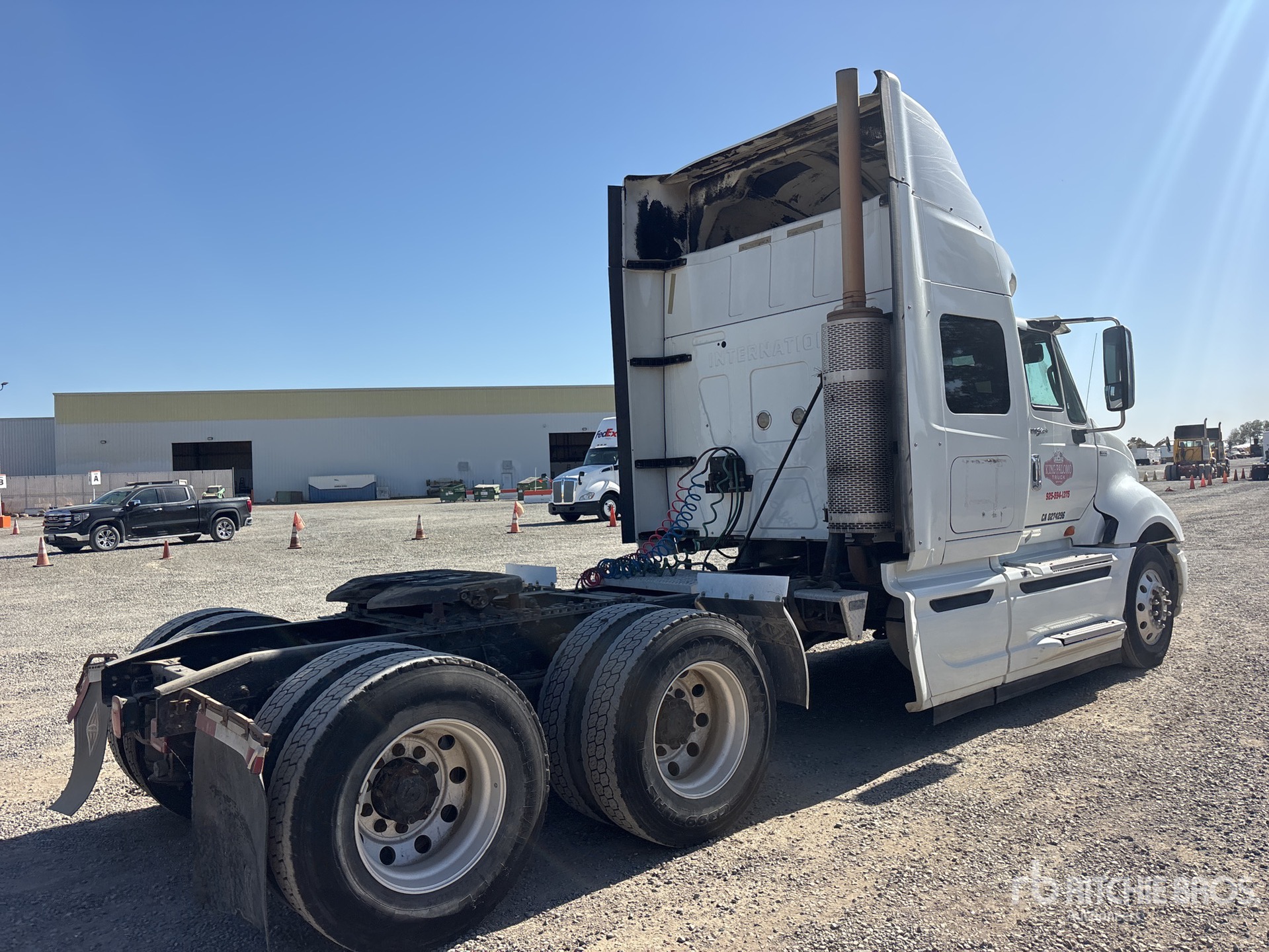 2011 International PROSTAR+ 122