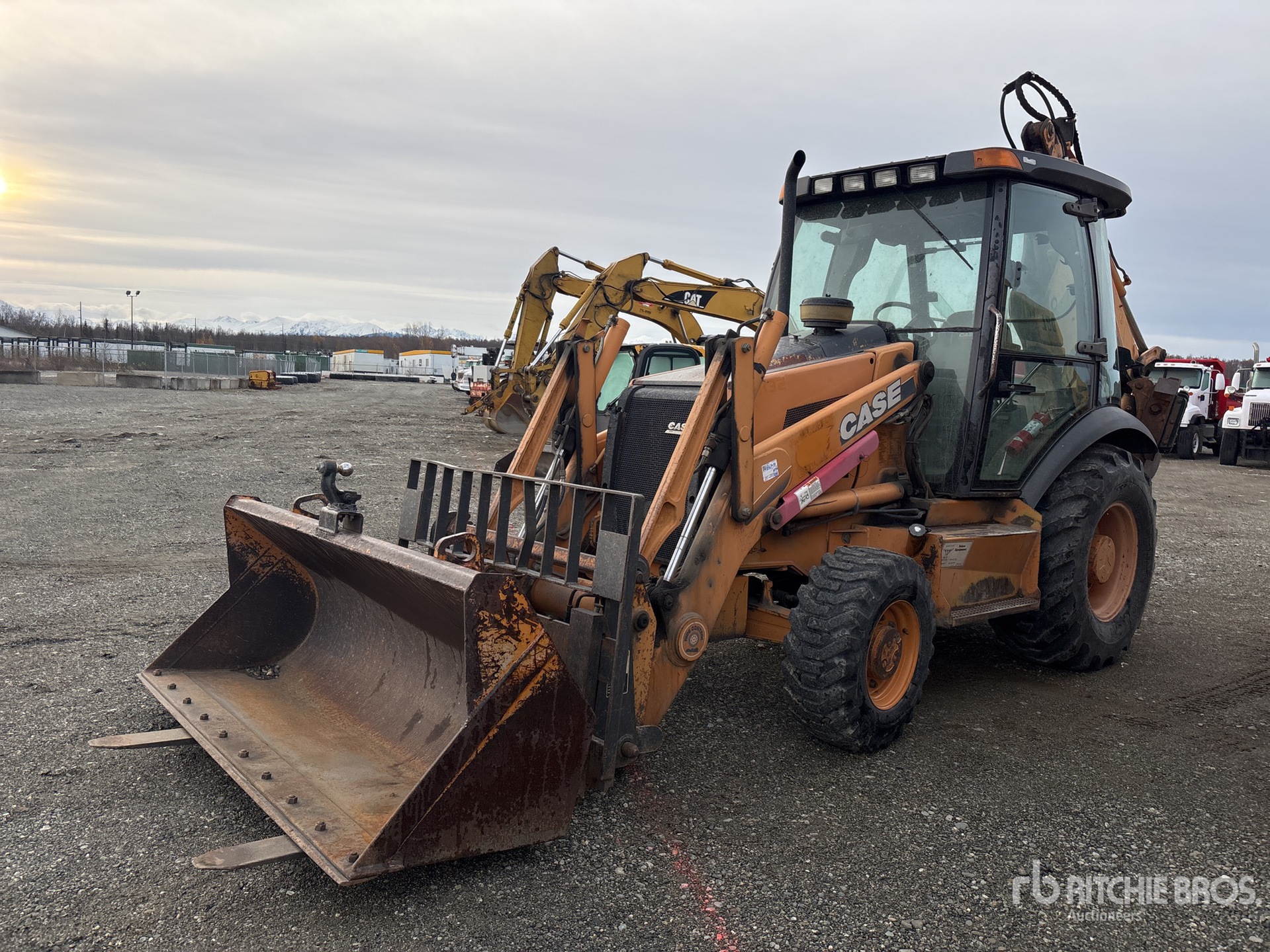 Photo of 2001 Case 580SM
