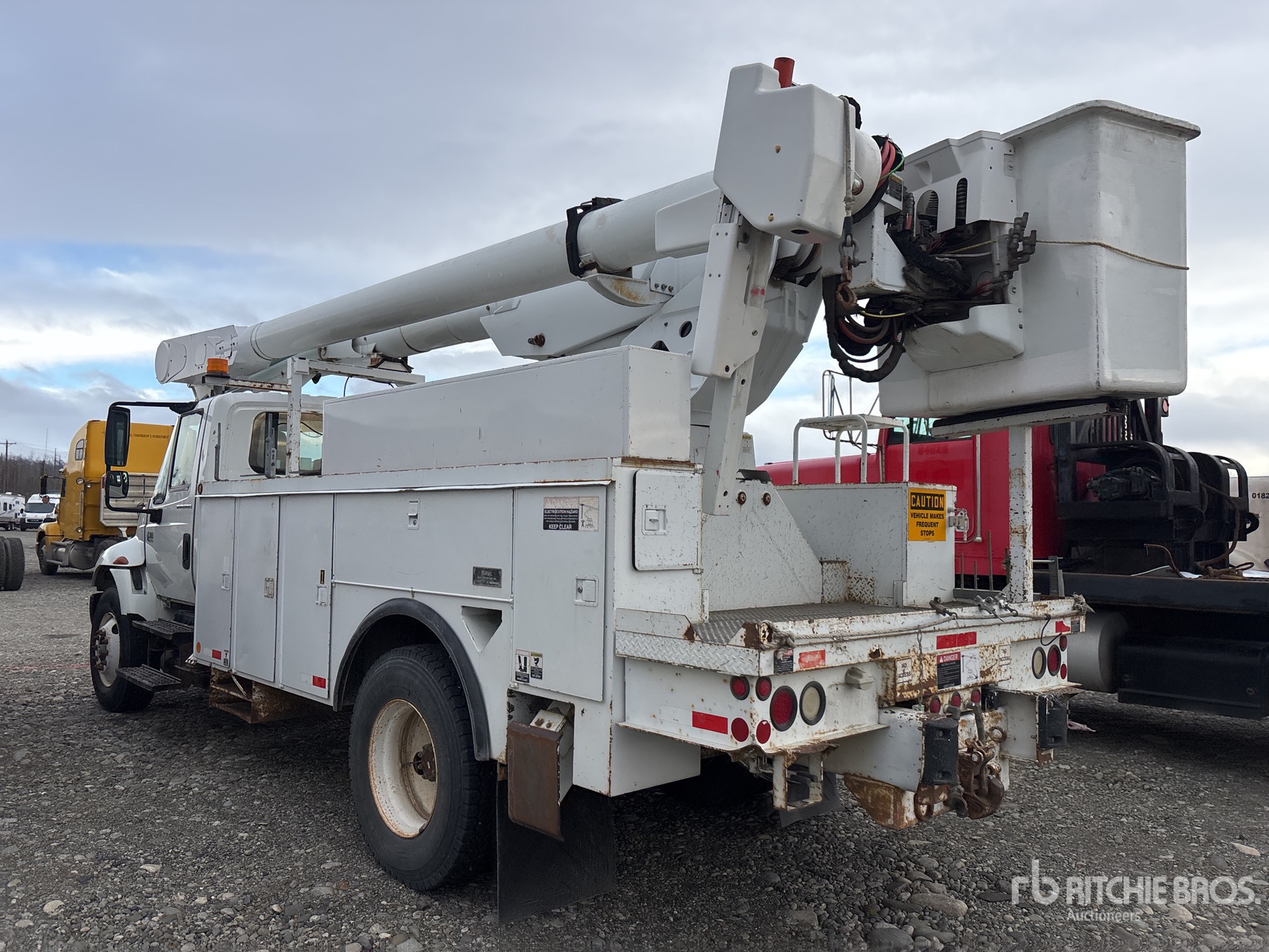 2003 International 4300