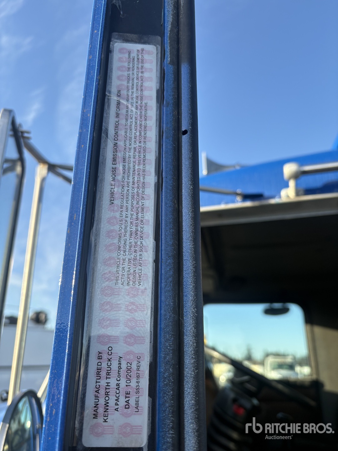2003 Kenworth T300