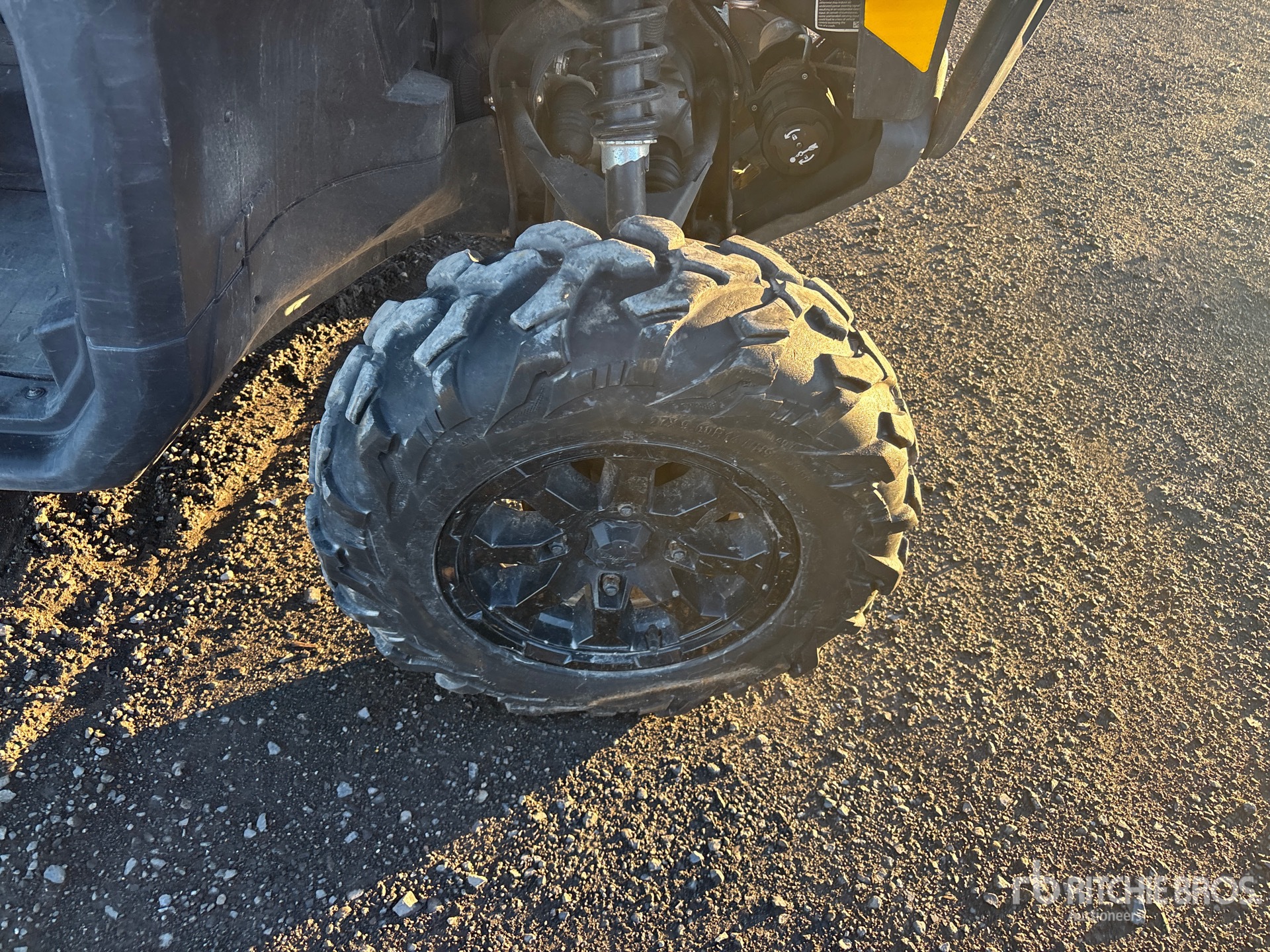 2023 Can Am DEFENDER XT