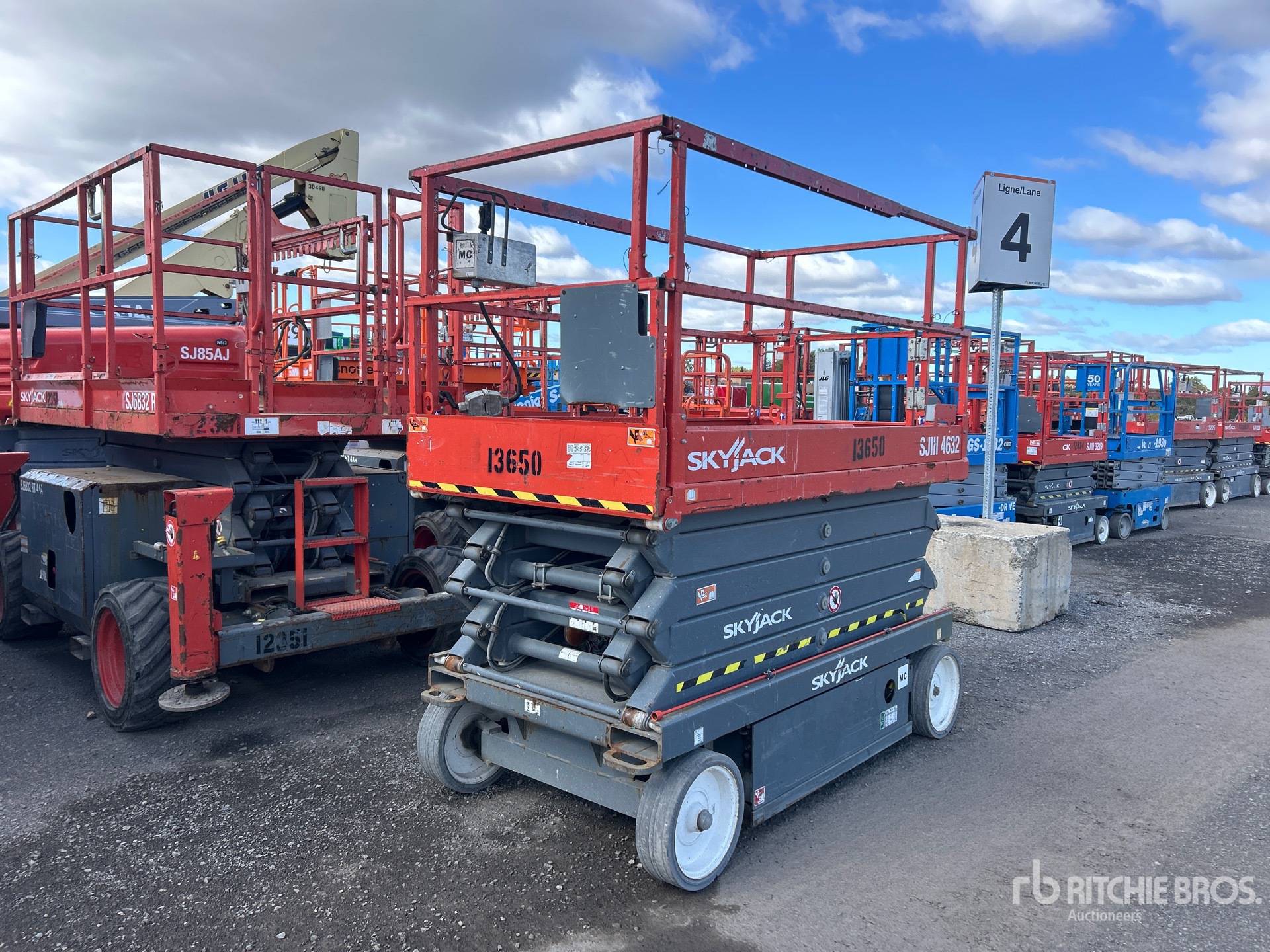 Photo of 2019 Skyjack SJIII4632
