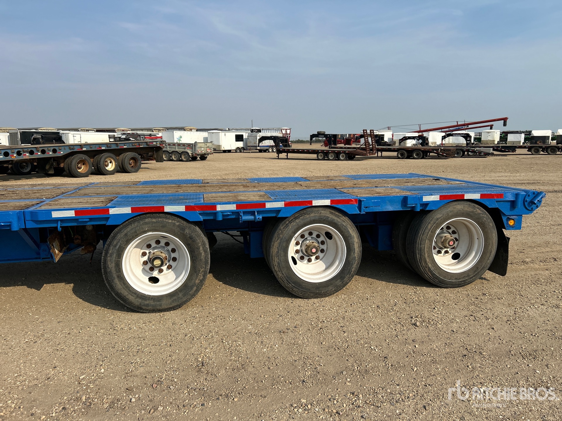 1999 Manac 48 FT TRI/A