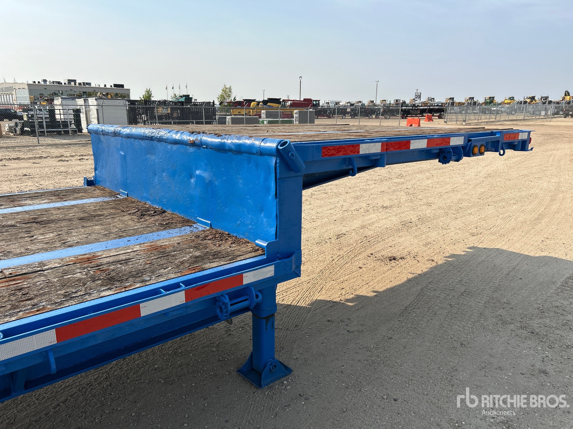 1999 Manac 48 FT TRI/A