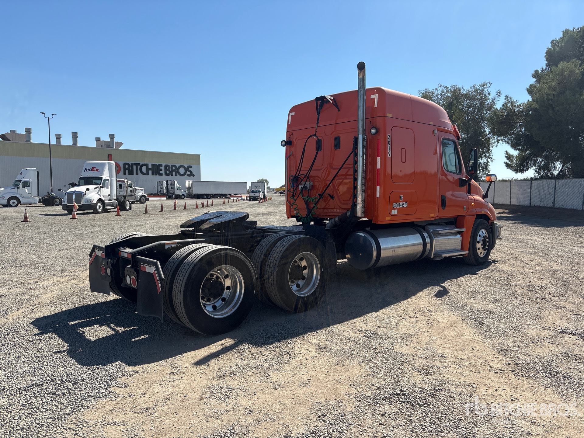 2013 Freightliner CASCADIA 125