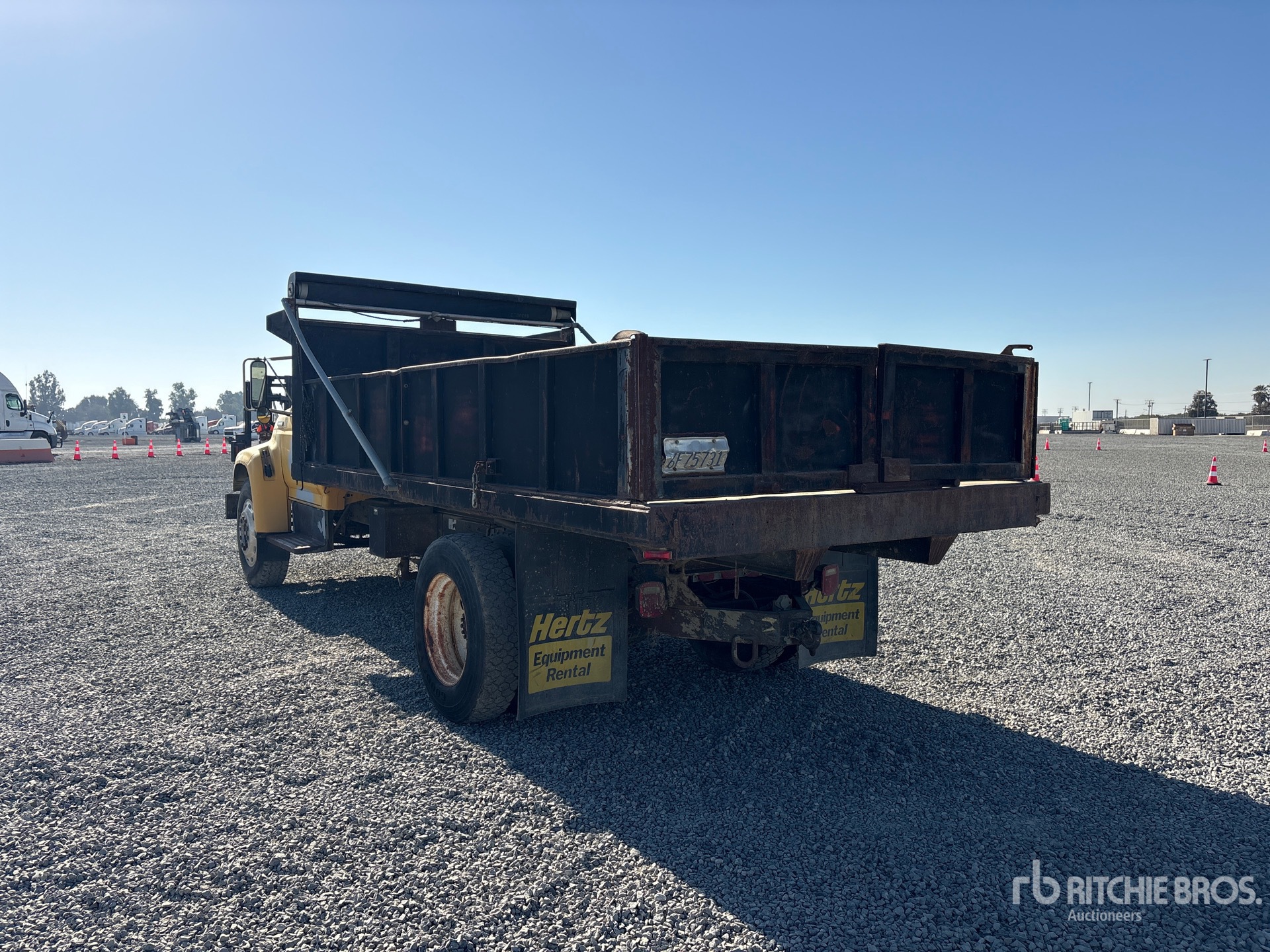 1996 Ford F800