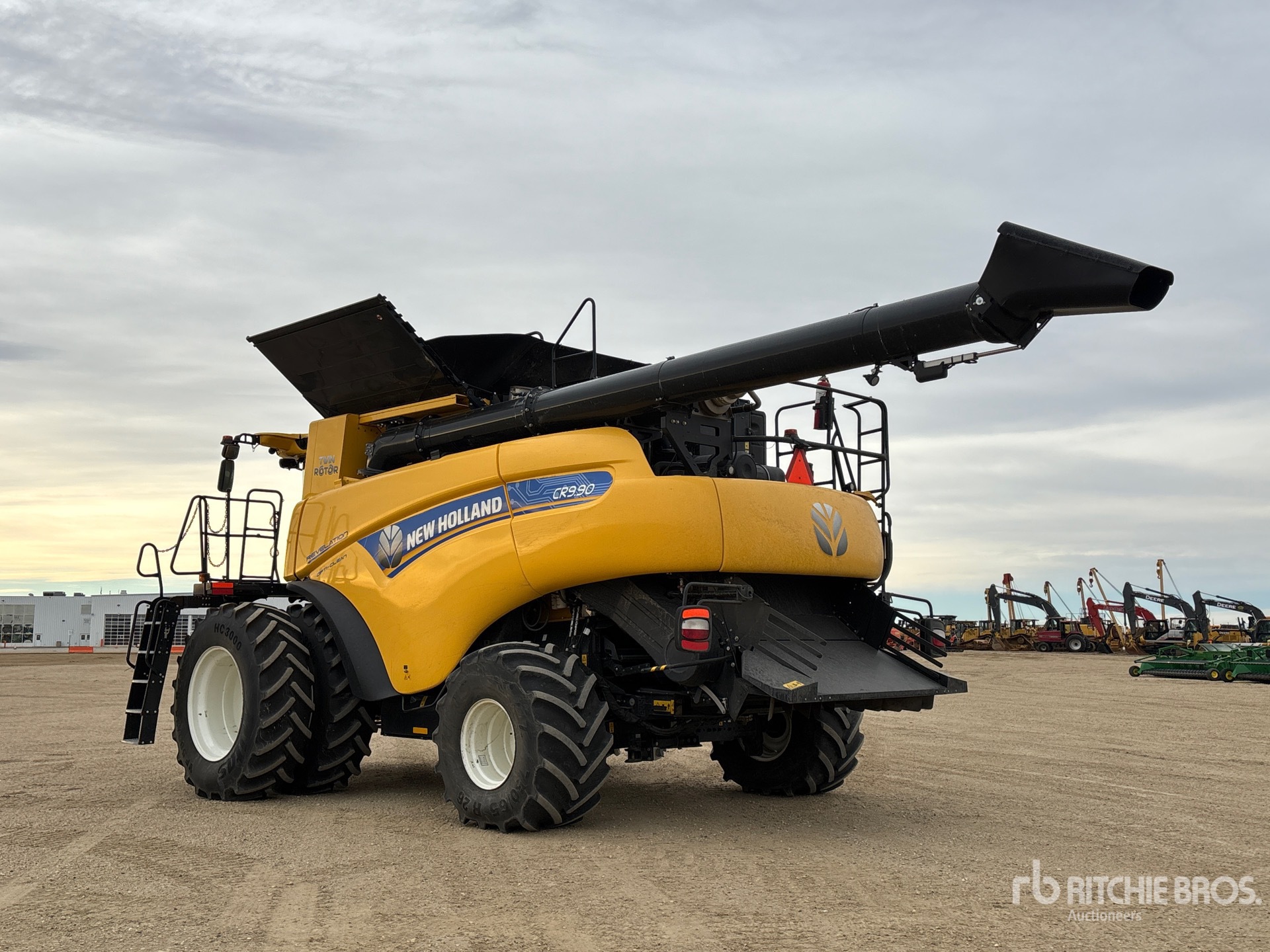 2021 New Holland CR9.90